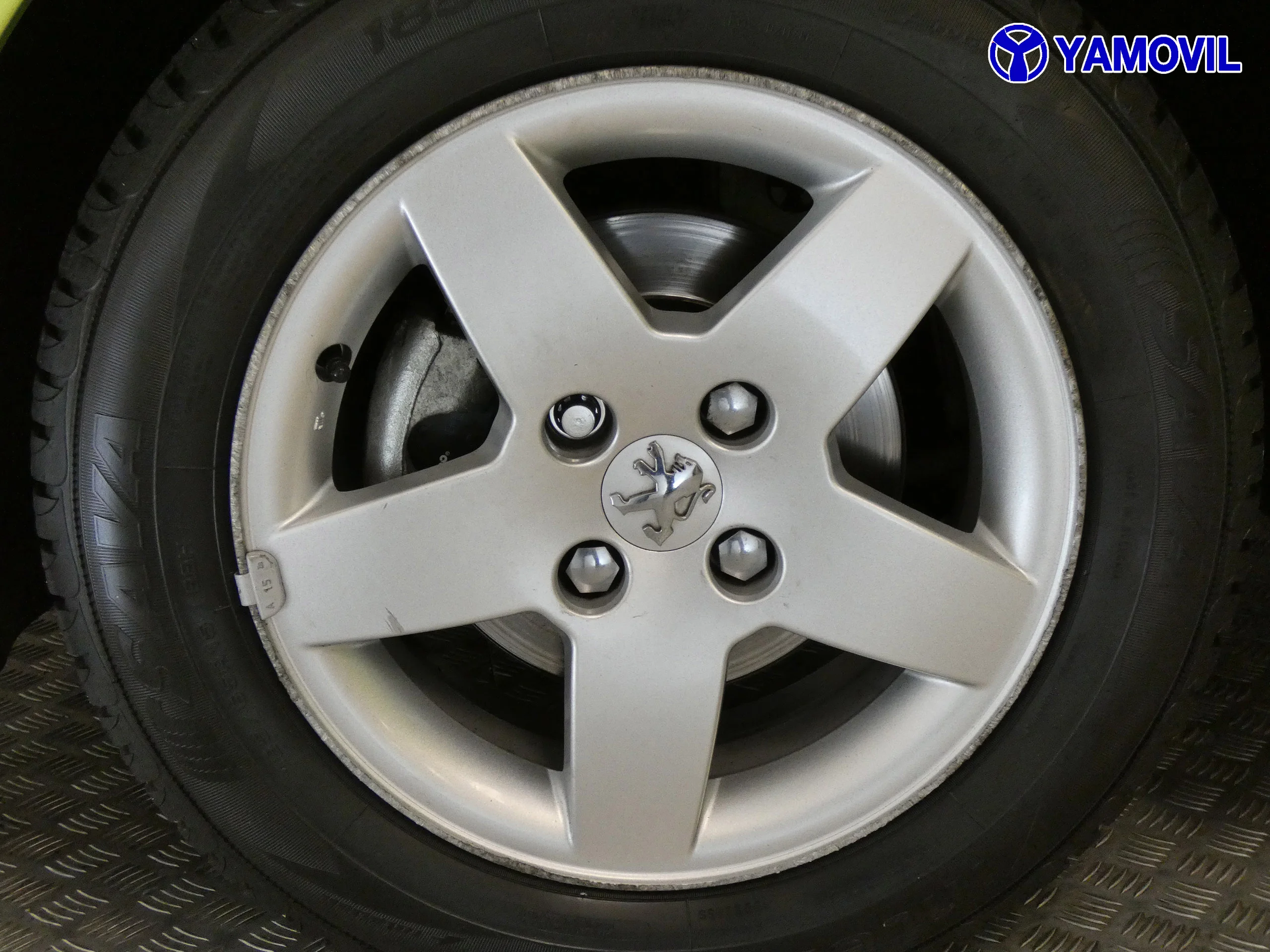 Peugeot 207 1.4 16V XS - Foto 9
