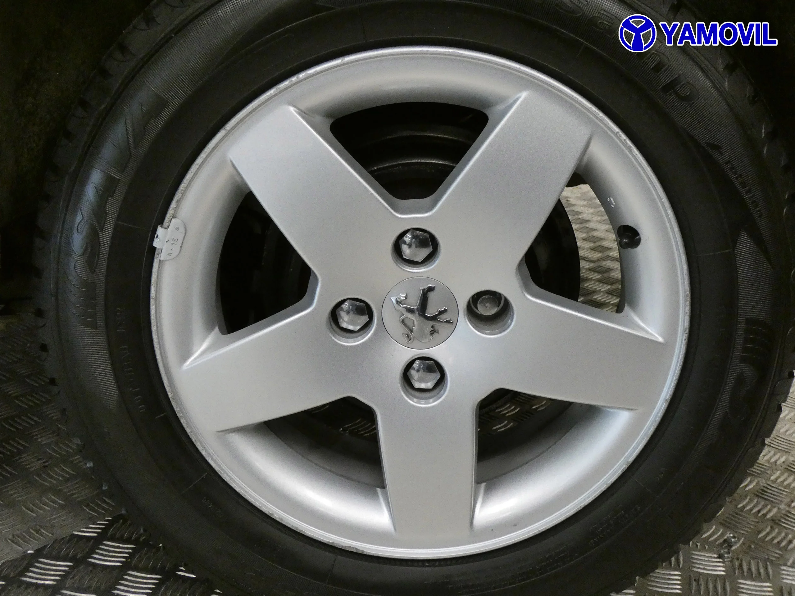 Peugeot 207 1.4 16V XS - Foto 10