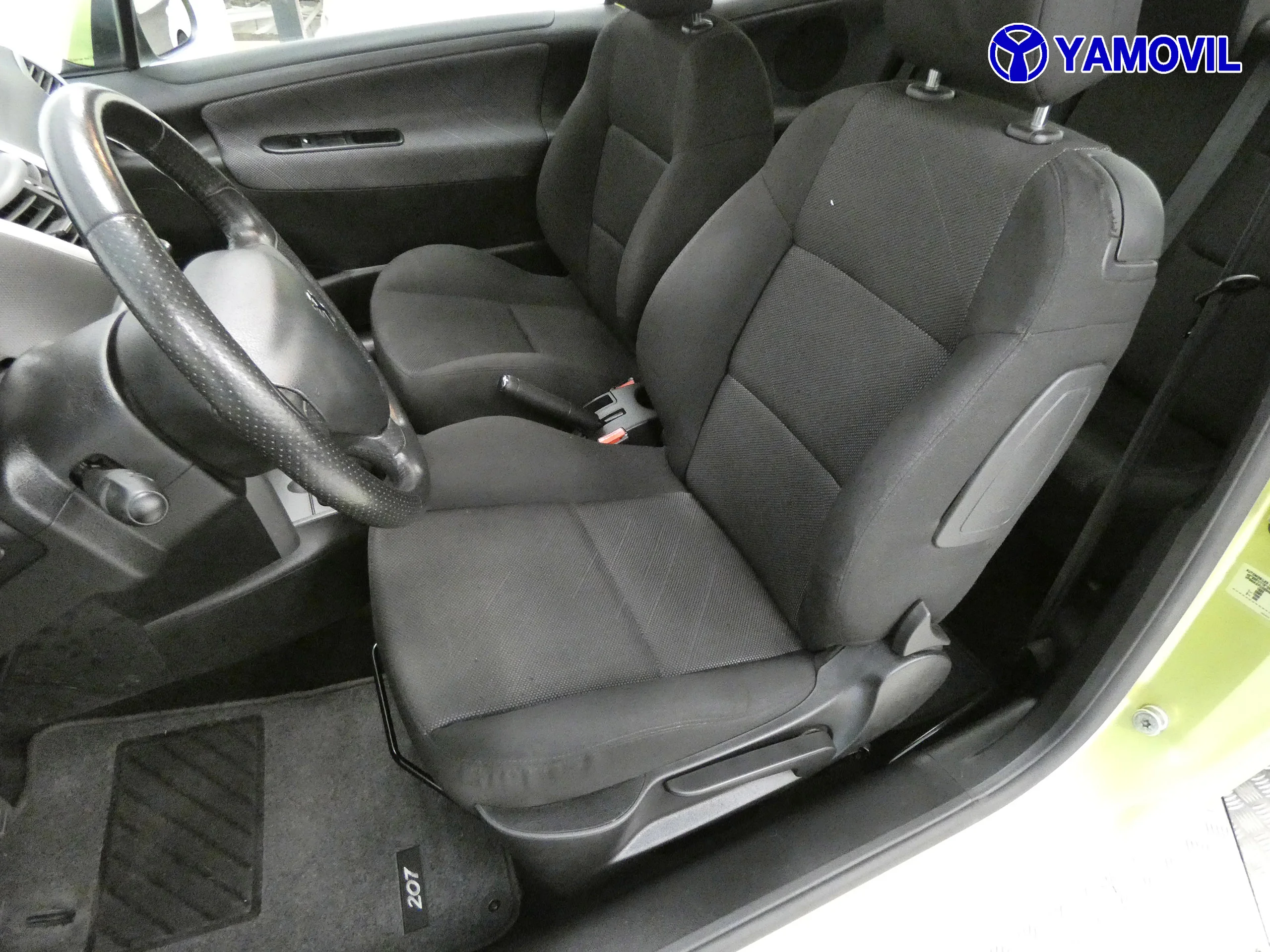 Peugeot 207 1.4 16V XS - Foto 13