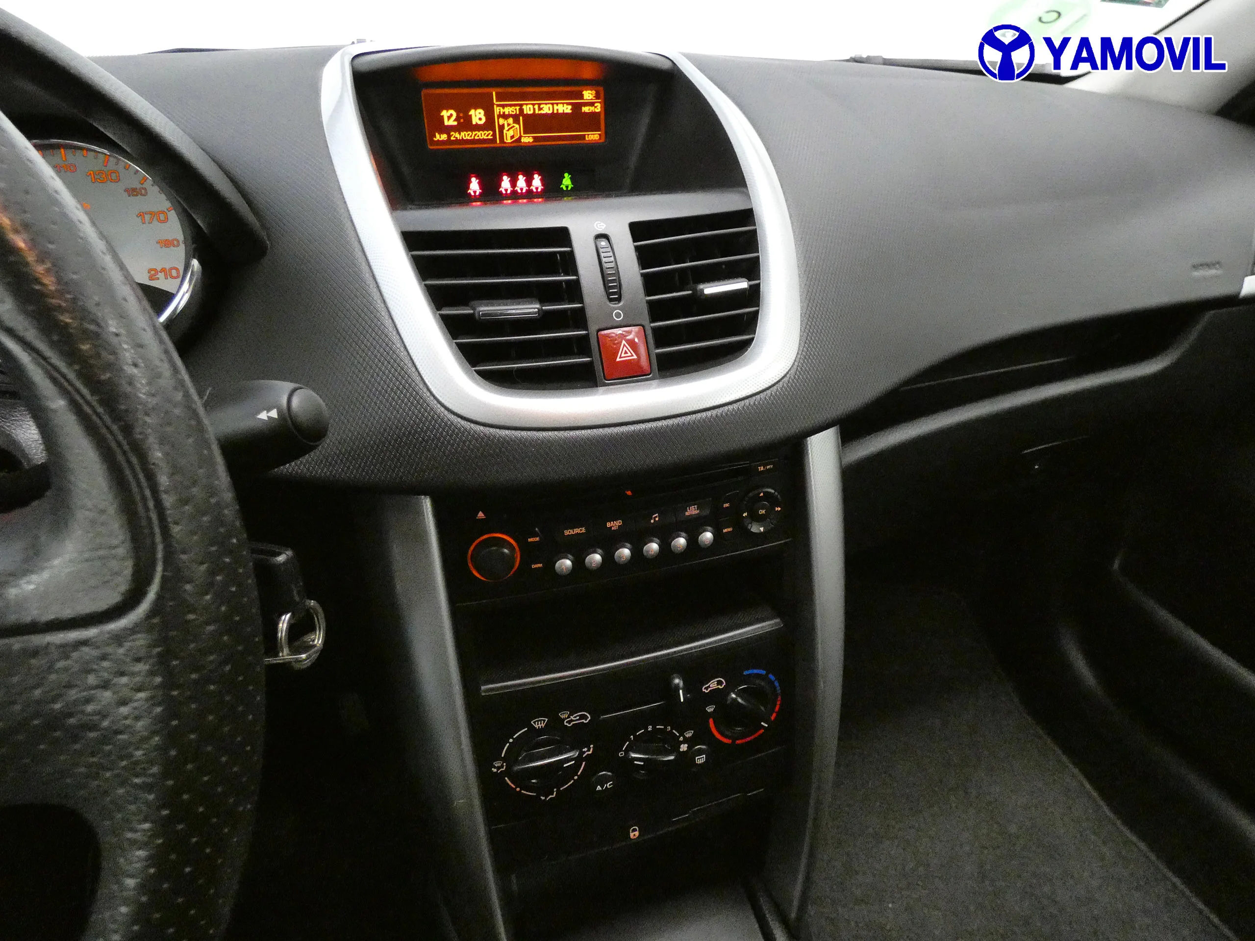 Peugeot 207 1.4 16V XS - Foto 23