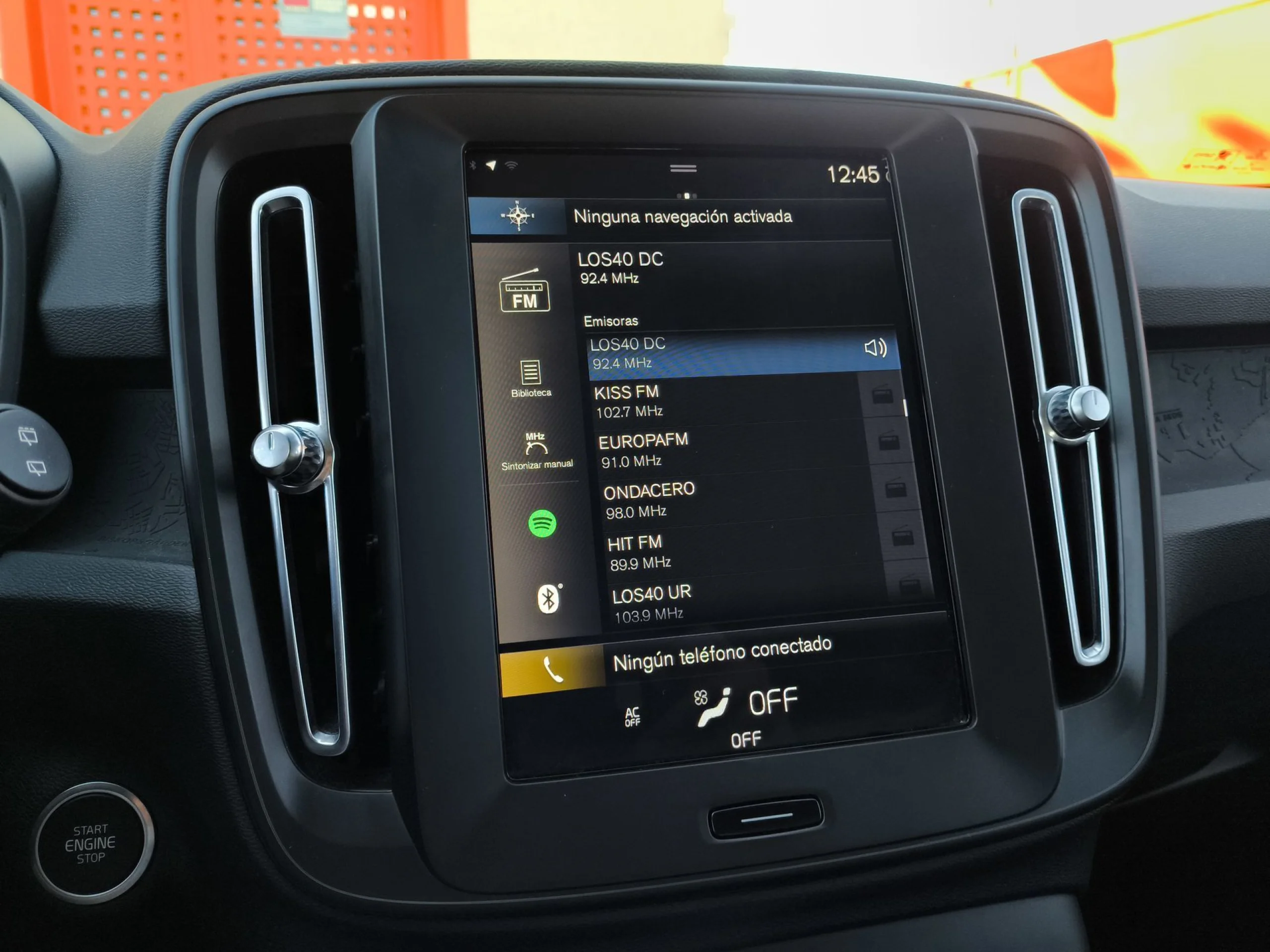 Volvo XC40 T2 Essential Auto 95 kW (129 CV) - Foto 15