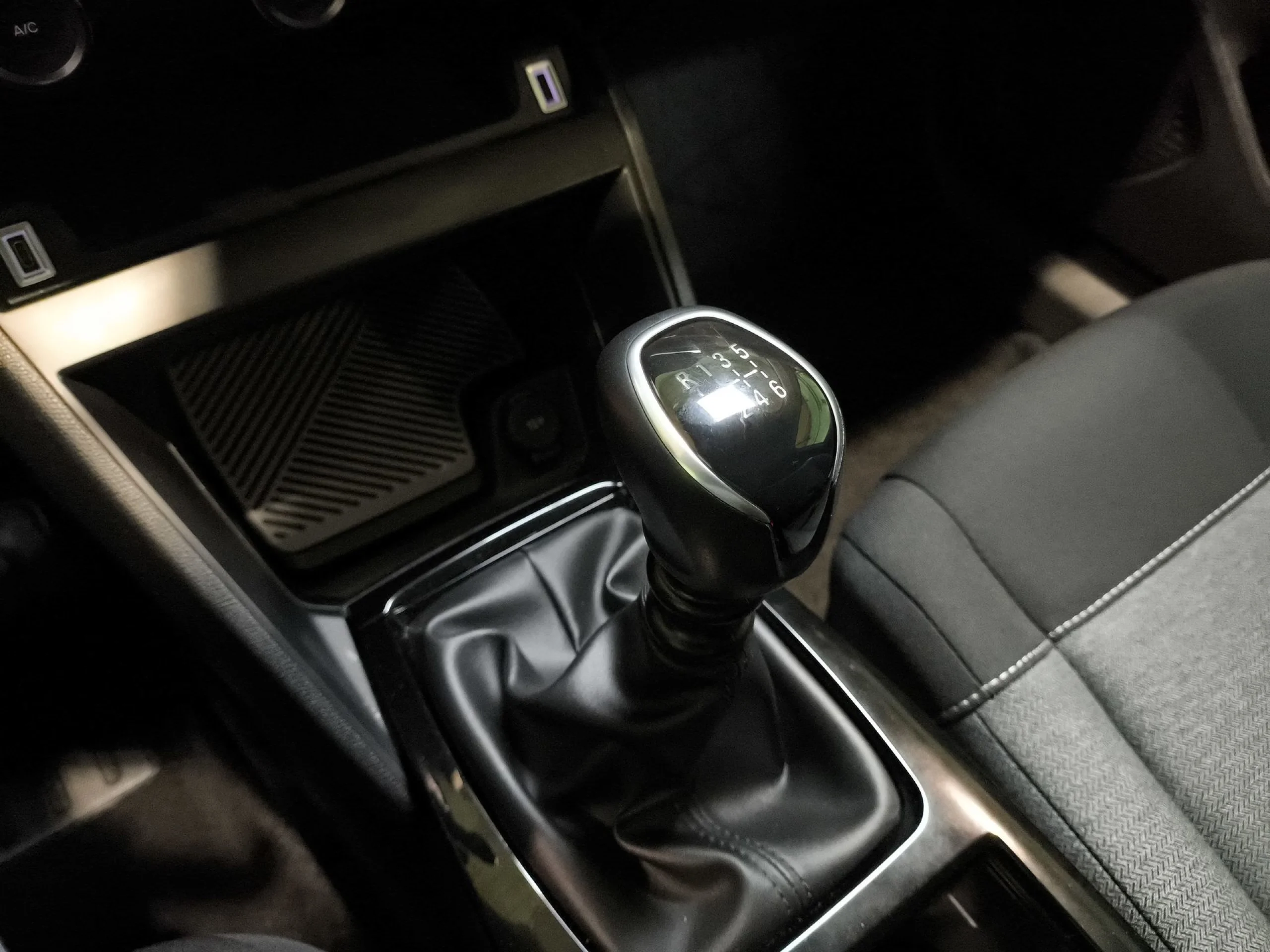 Citroen C4 PureTech 100 SANDS You 75 kW (102 CV) - Foto 18