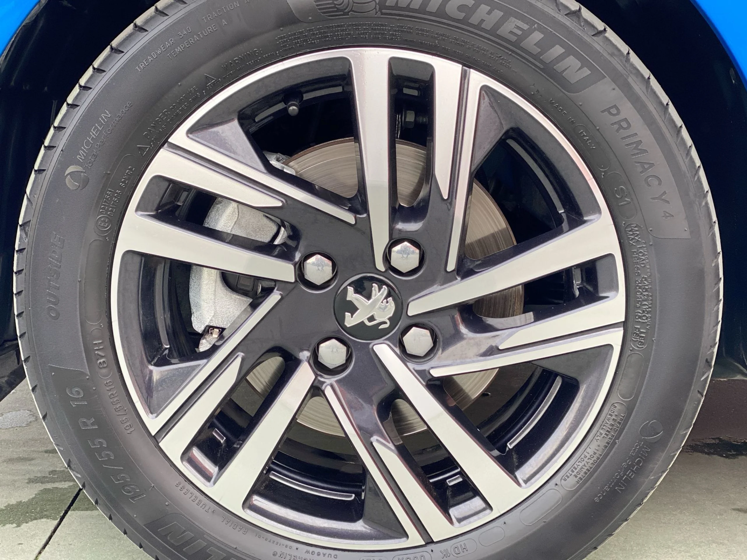 Peugeot 208 PureTech 100 Allure Pack 75 kW (100 CV) - Foto 7