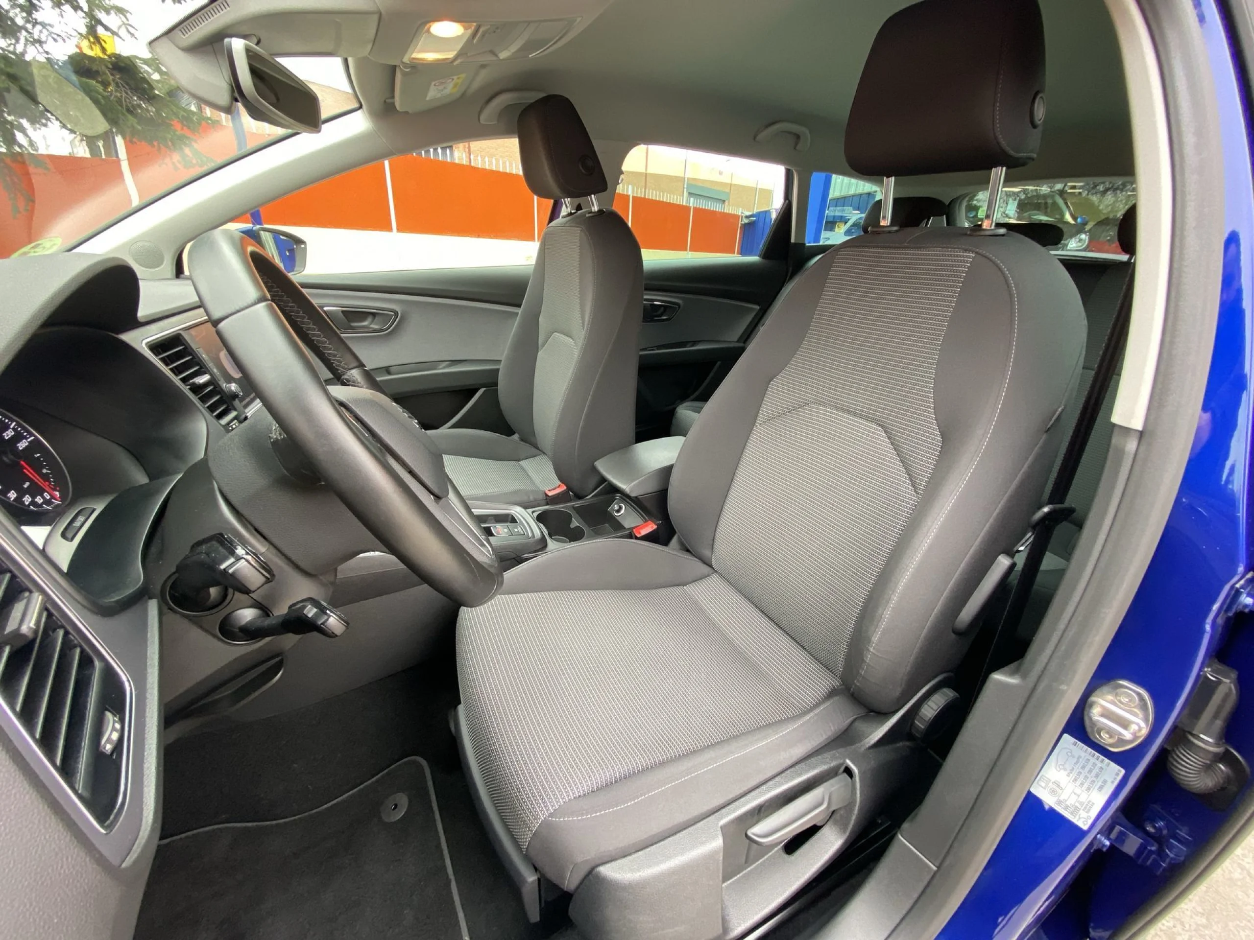 Seat Leon ST 1.0 TSI SANDS Style Edition Nav 85 kW (115 CV) - Foto 8