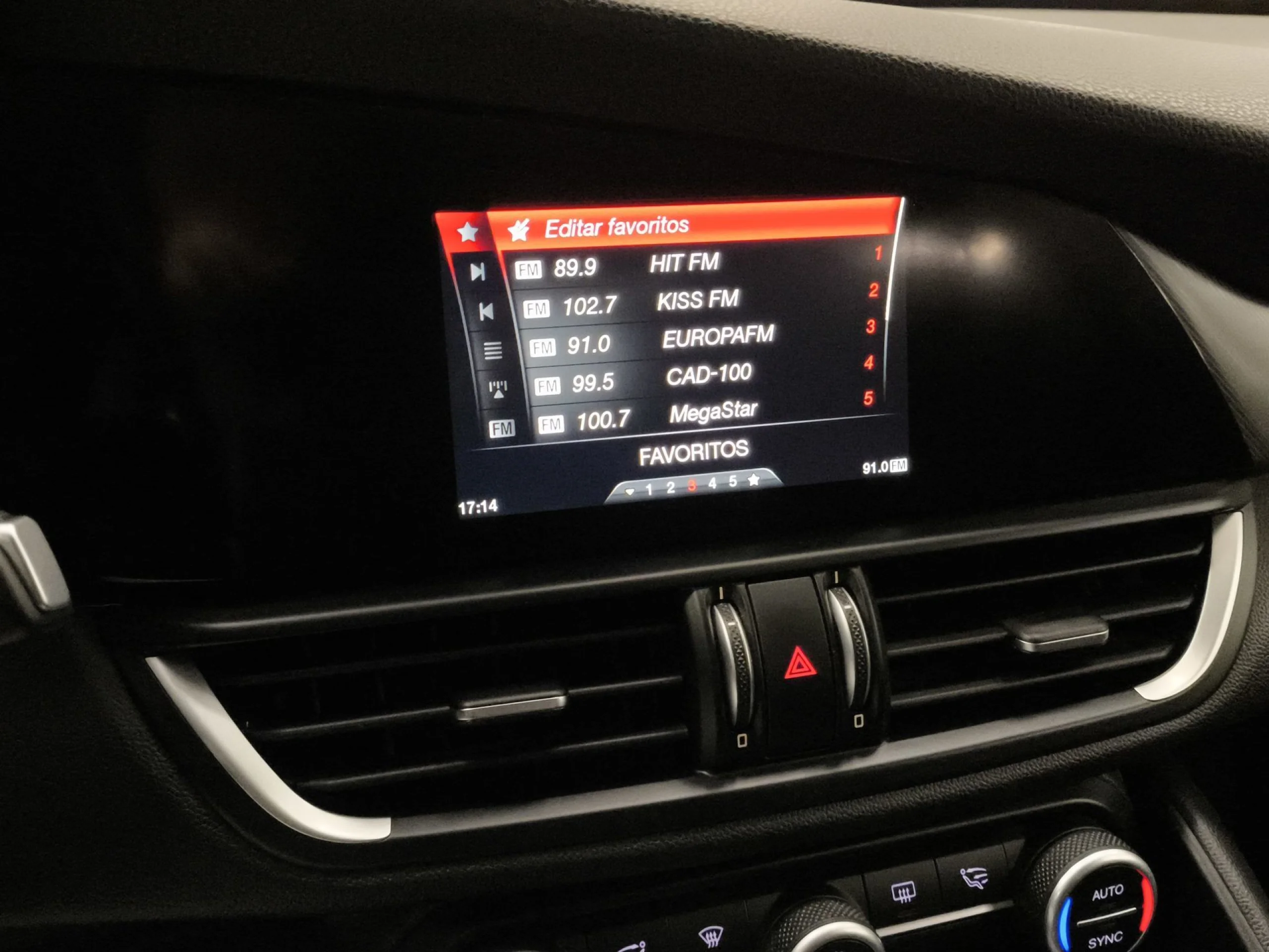 Alfa Romeo Giulia 2.2 Diesel Super AT 132 kW (180 CV) - Foto 13