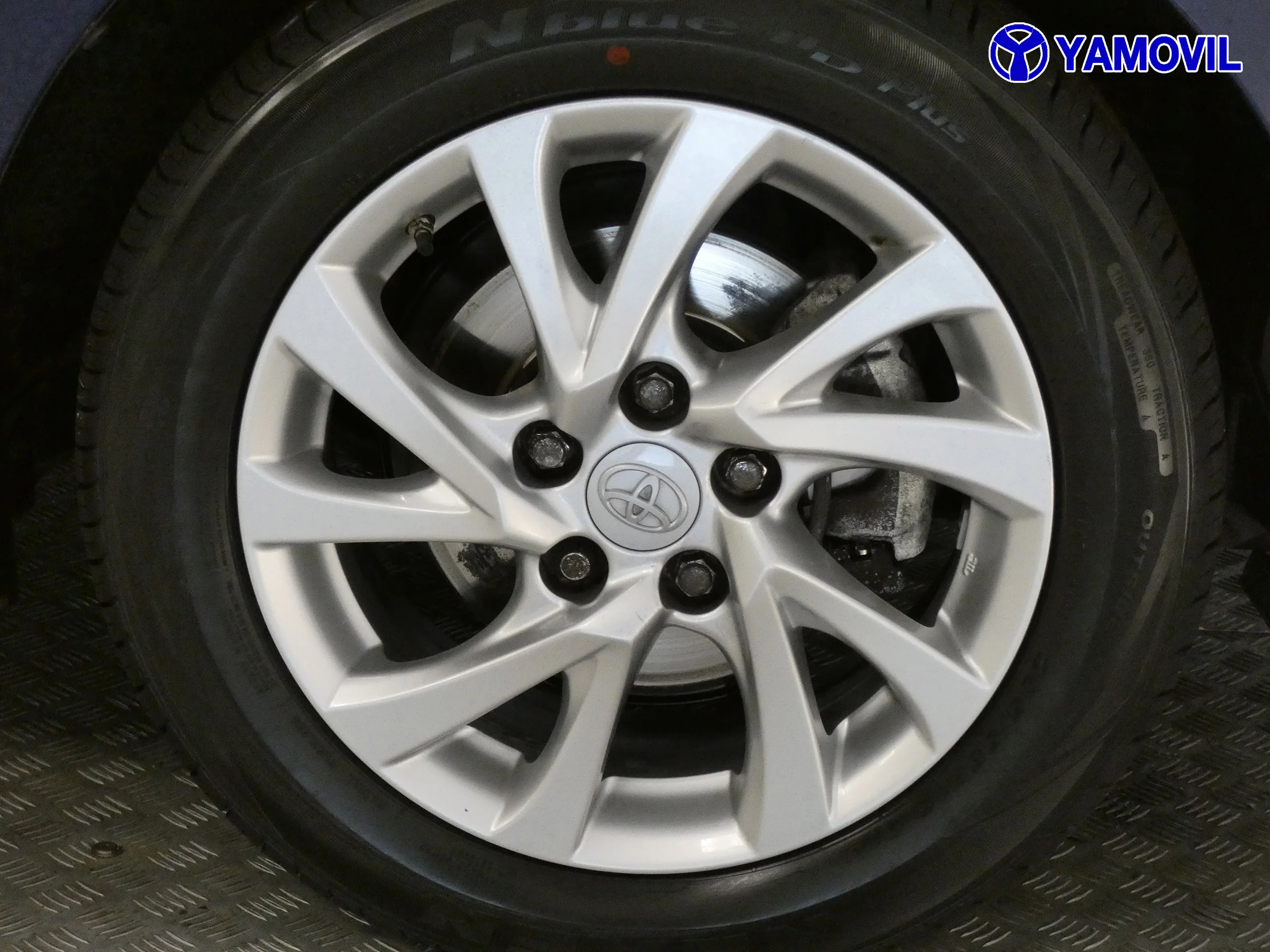 Toyota Auris 1.2 120T ACTIVE - Foto 12