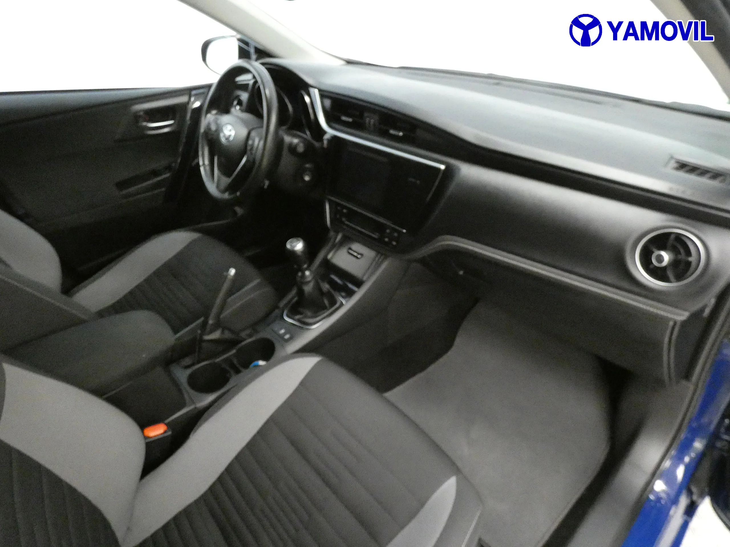 Toyota Auris 1.2 120T ACTIVE - Foto 14