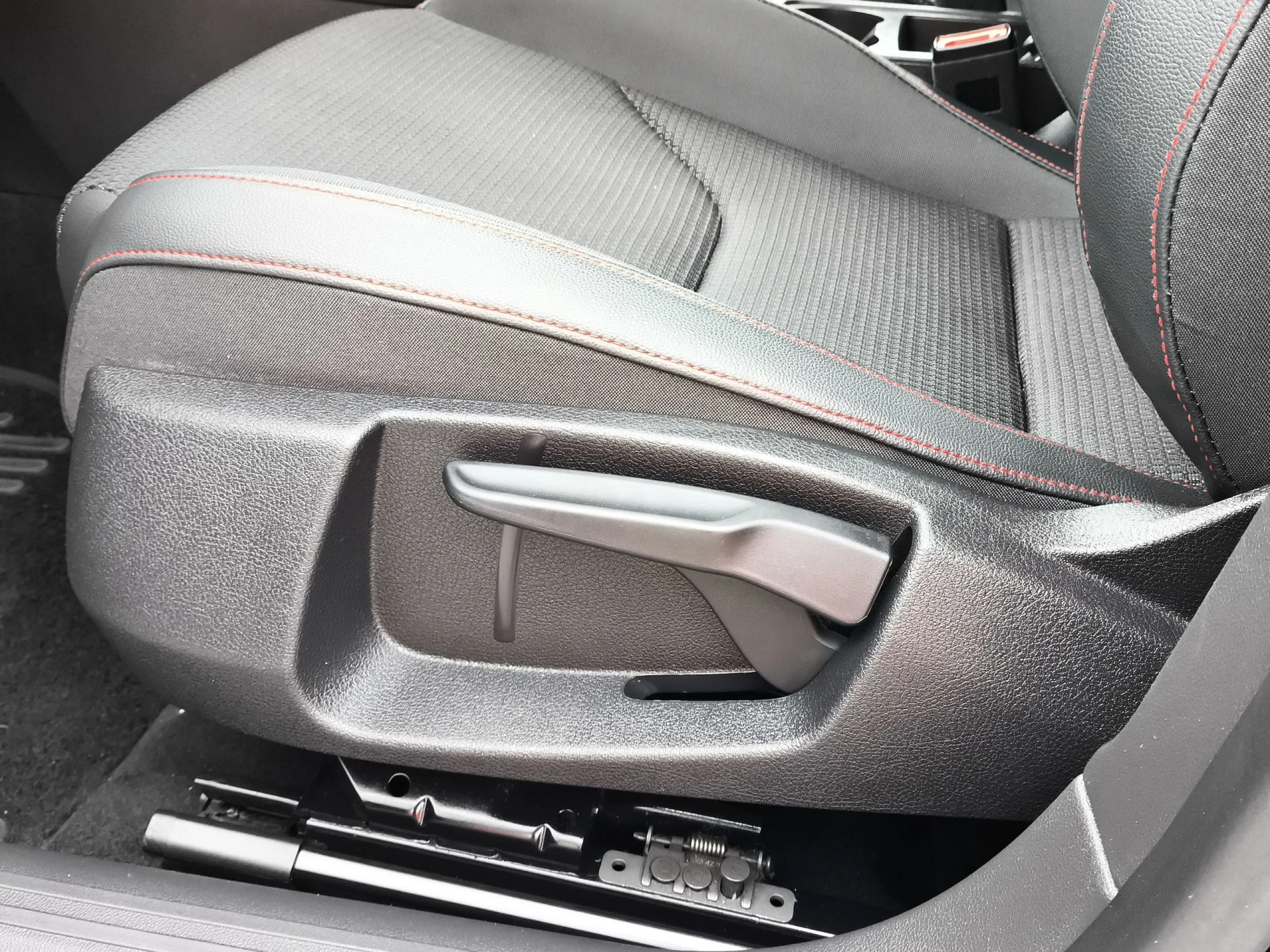 Seat León 1.5 TSI SANDS FR Edition Plus 110 kW (150 CV) - Foto 9