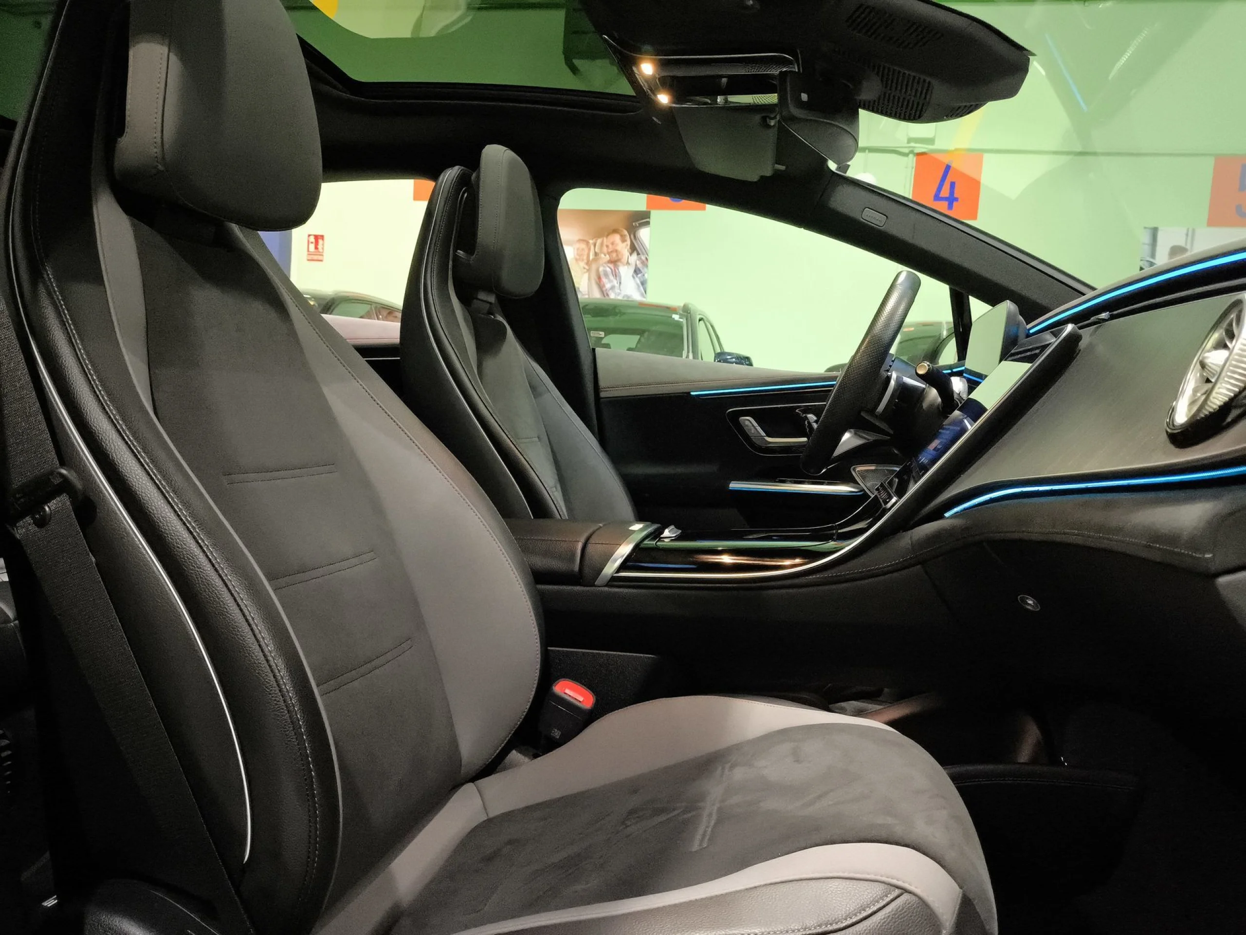 Mercedes-Benz EQE Berlina 350 215 kW (292 CV) - Foto 27