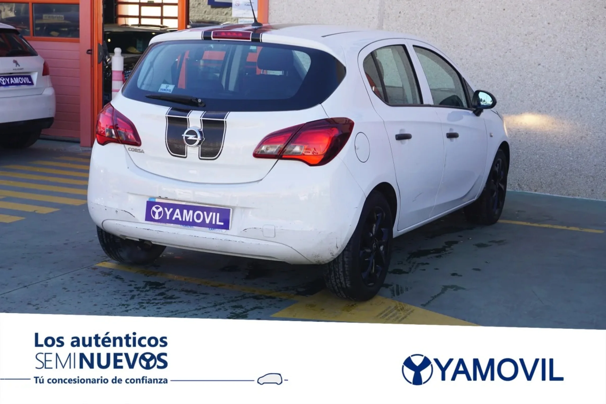 Opel Corsa 1.4 Expression 66 kW (90 CV) - Foto 4