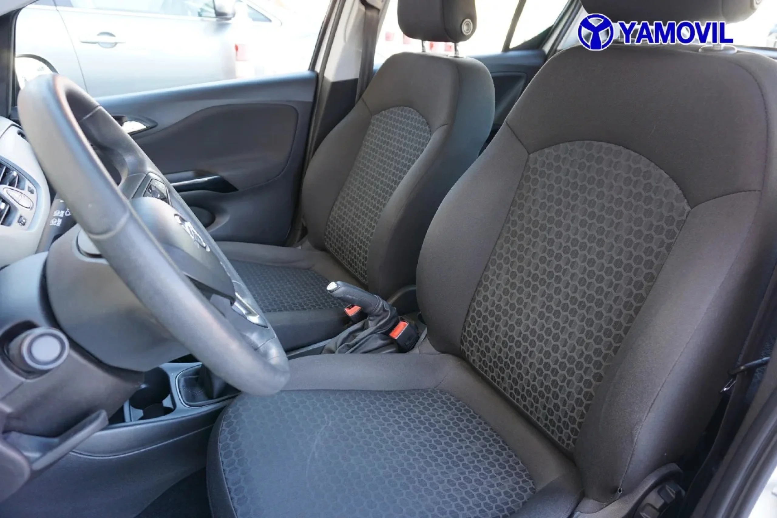 Opel Corsa 1.4 Expression 66 kW (90 CV) - Foto 13