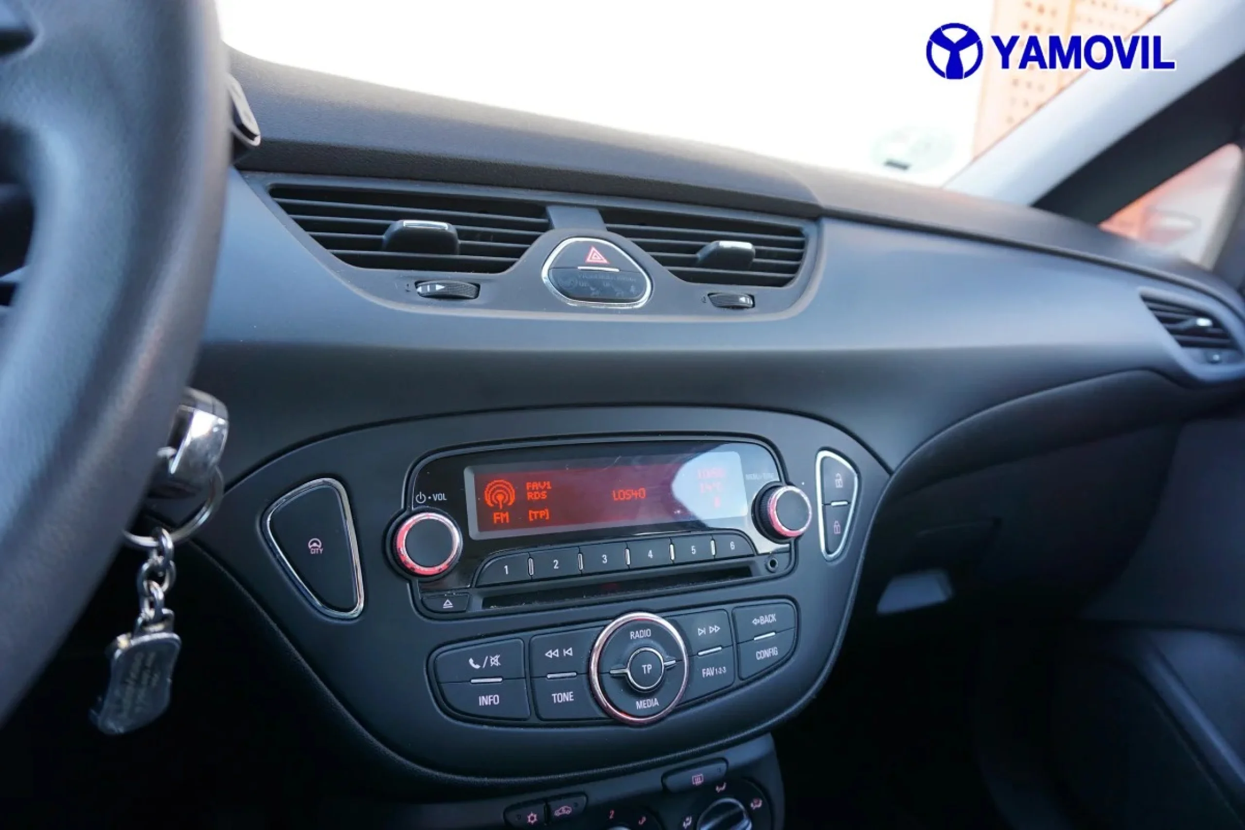 Opel Corsa 1.4 Expression 66 kW (90 CV) - Foto 22