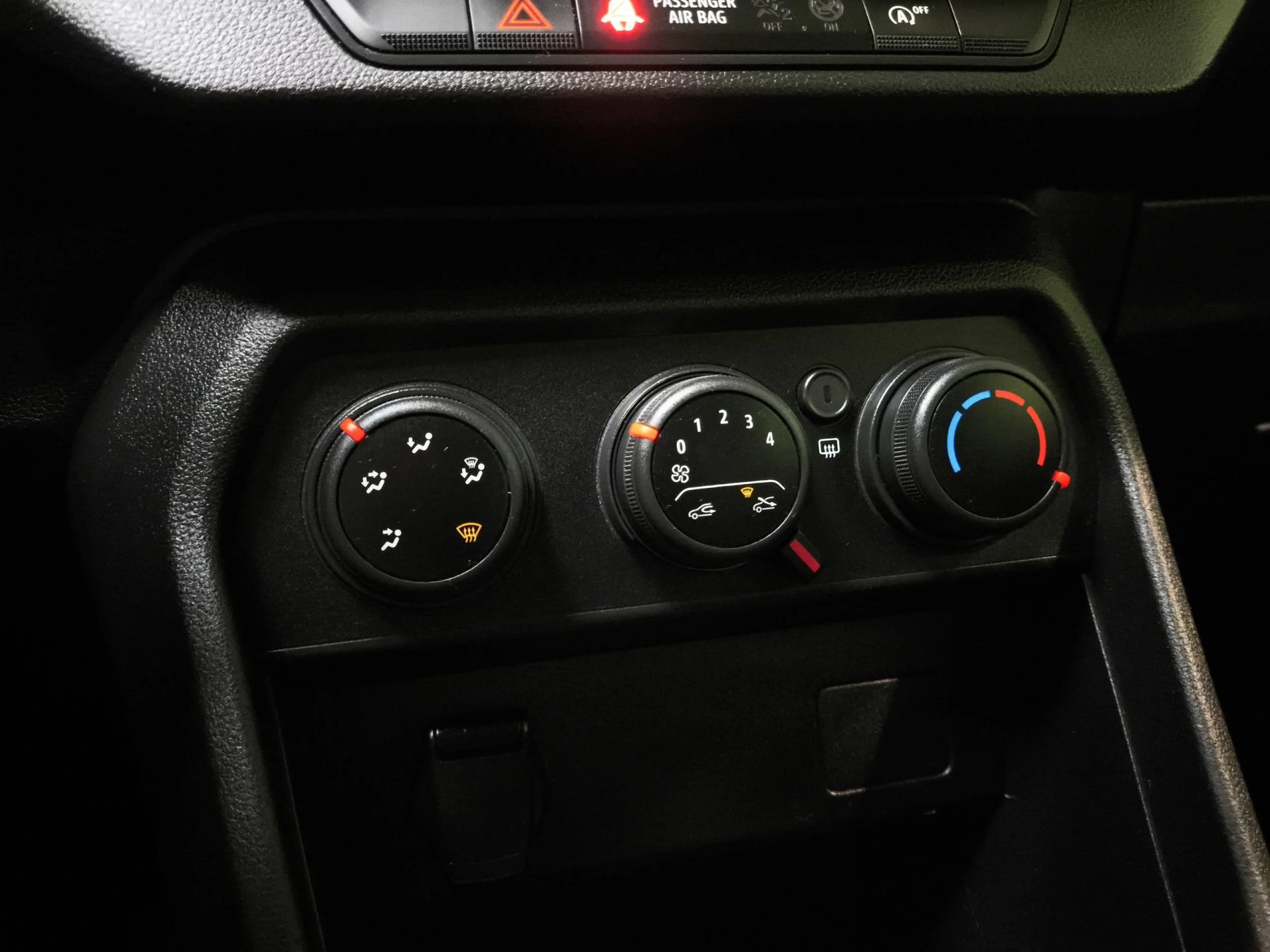 Dacia Sandero Access SCe 49 kW (67 CV) - Foto 13