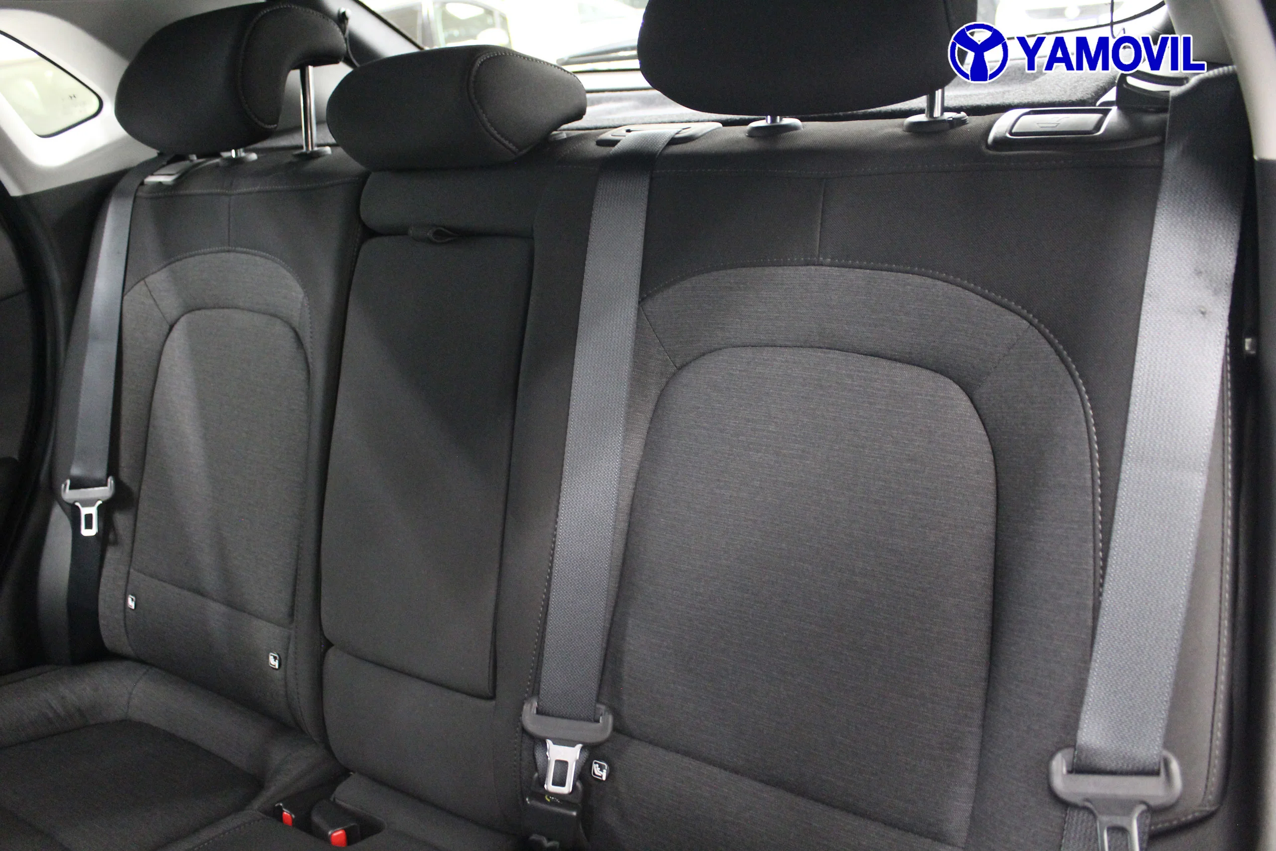 Hyundai Kona EV Maxx 150 kW (204 CV) - Foto 15