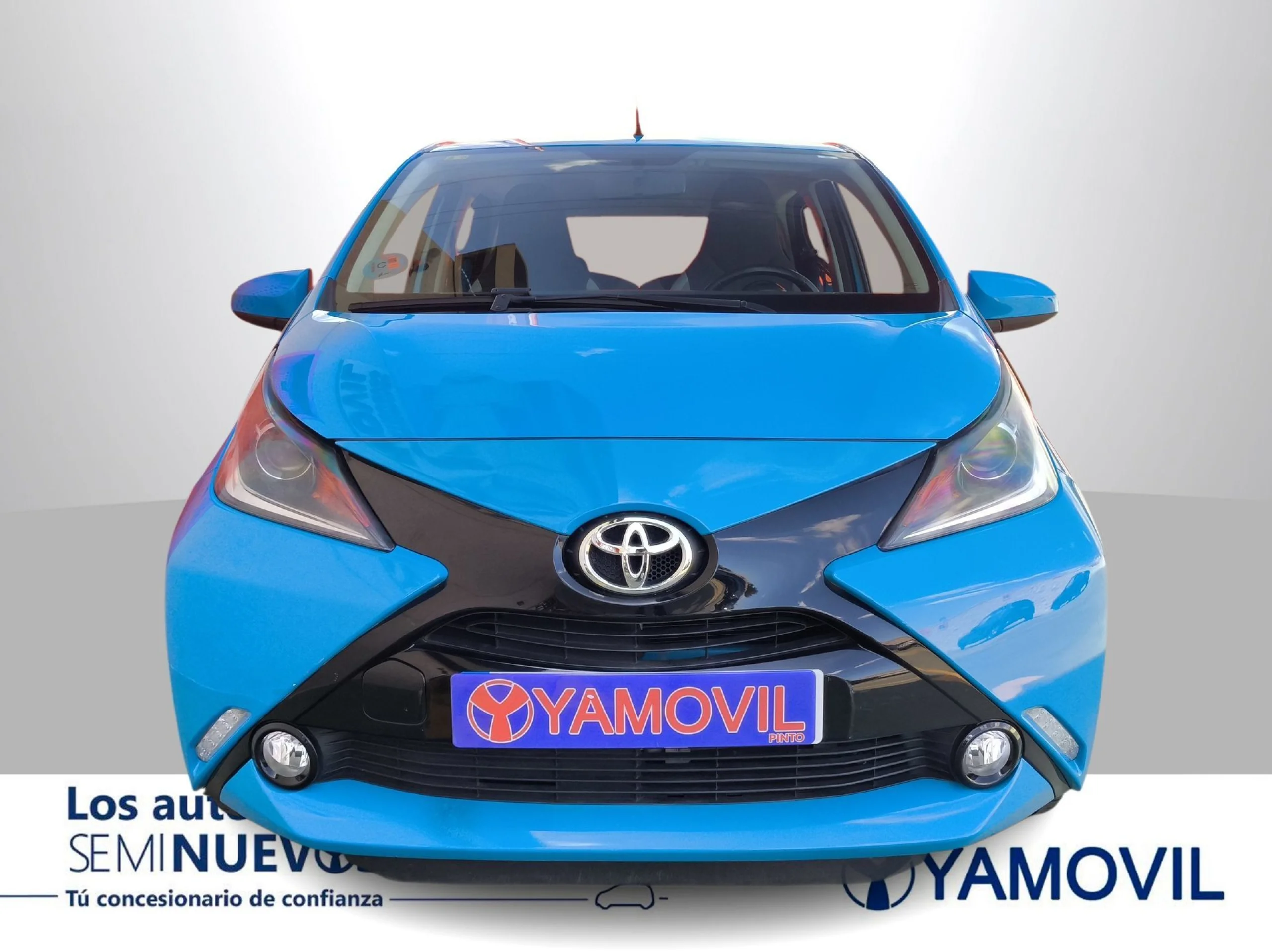 Toyota Aygo 1.0 70 x-play 53 kW (72 CV) - Foto 3
