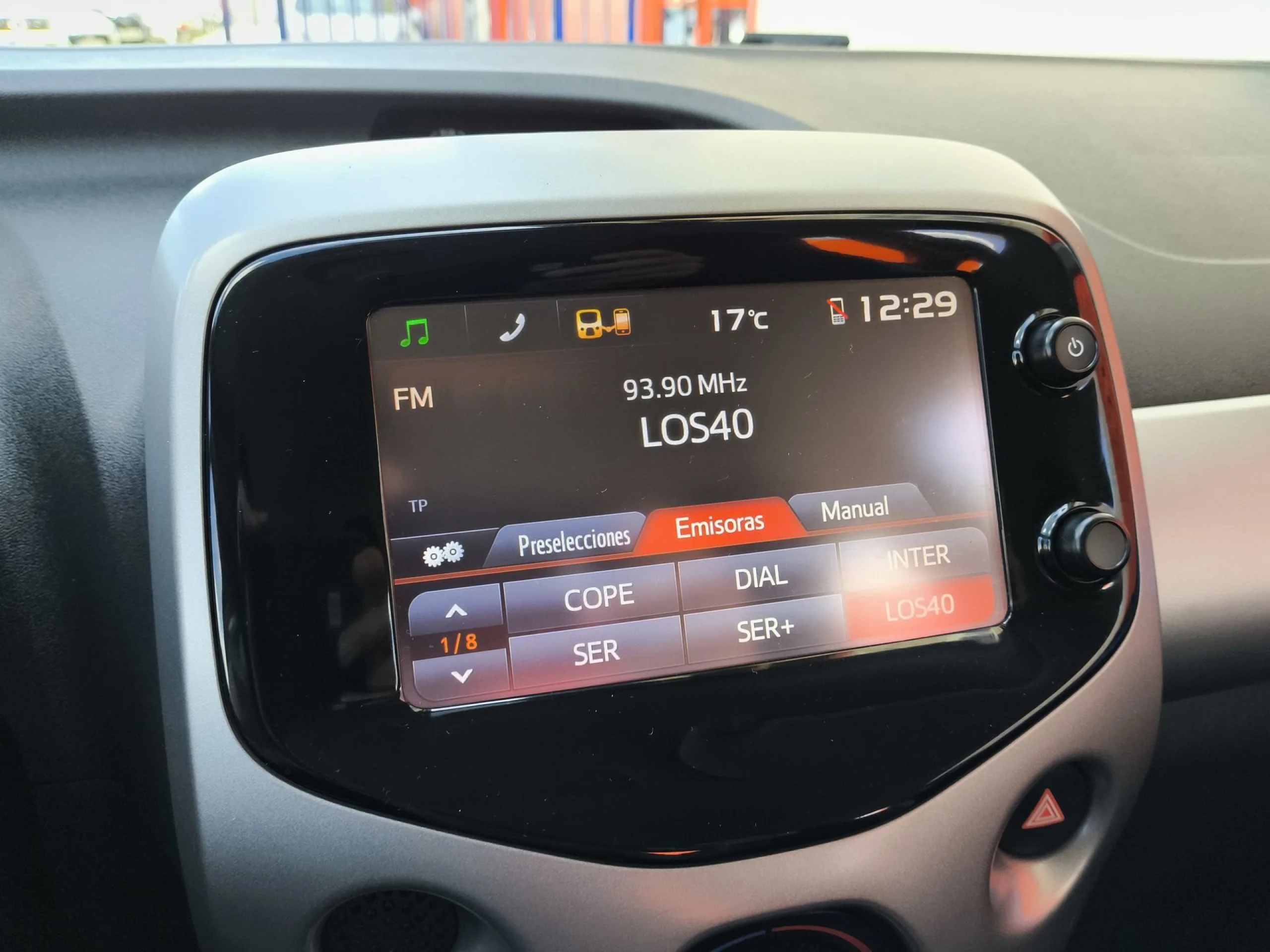 Toyota Aygo 1.0 70 x-play 53 kW (72 CV) - Foto 13