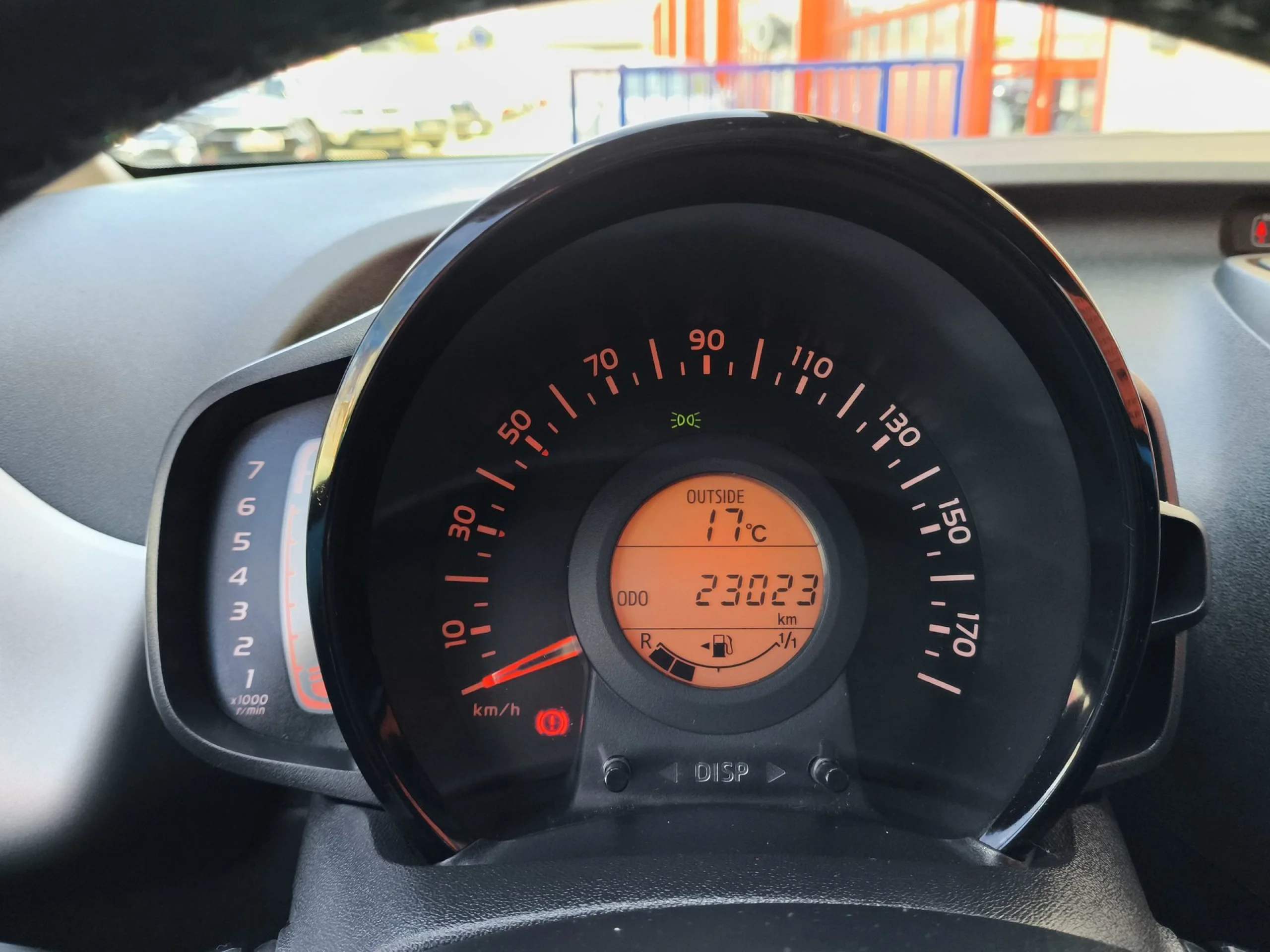 Toyota Aygo 1.0 70 x-play 53 kW (72 CV) - Foto 12