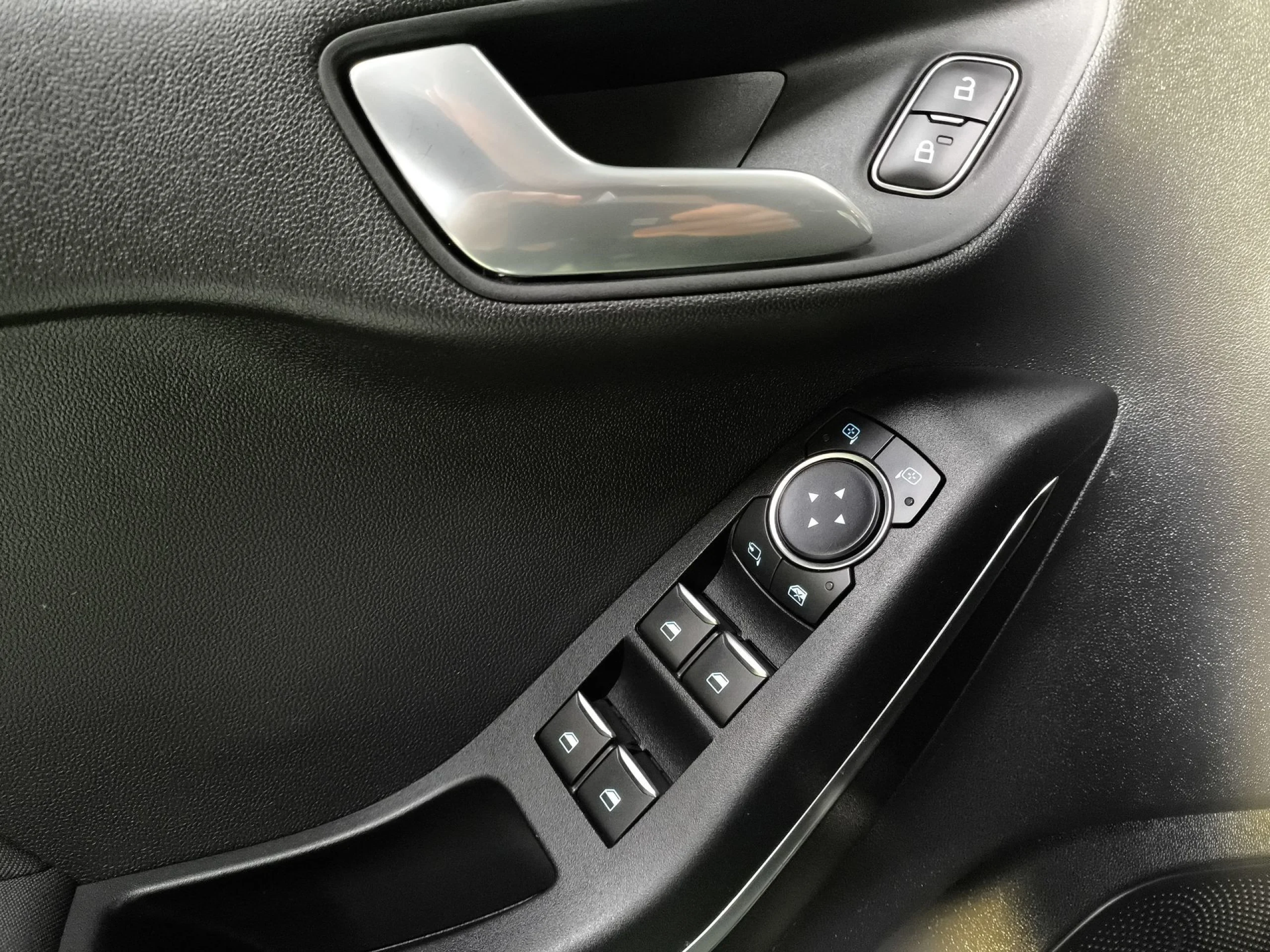 Ford Fiesta 1.0 EcoBoost SANDS Active 70 kW (95 CV) - Foto 10