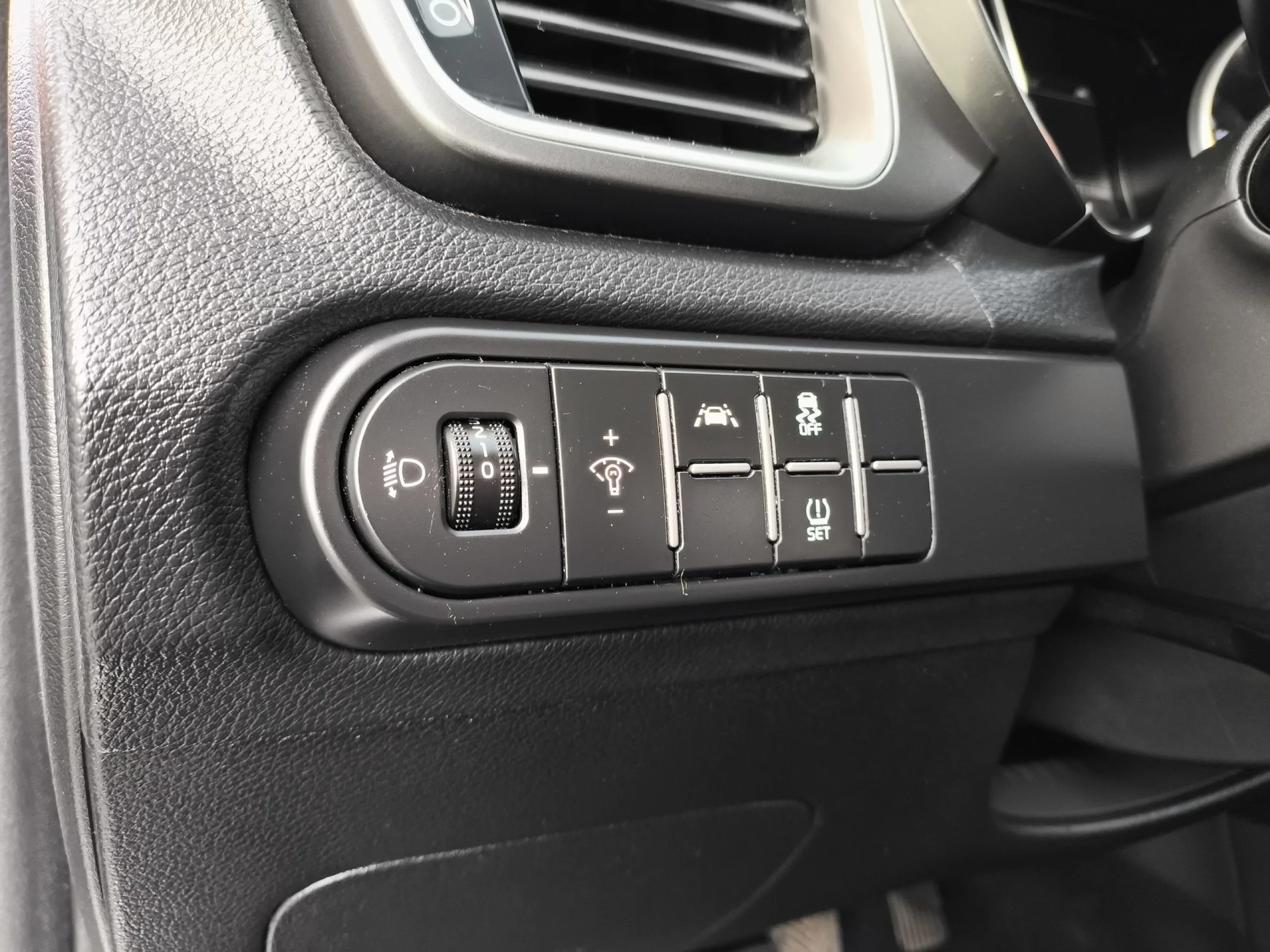 Kia Xceed 1.5 MHEV iMT Drive 118 kW (160 CV) - Foto 12