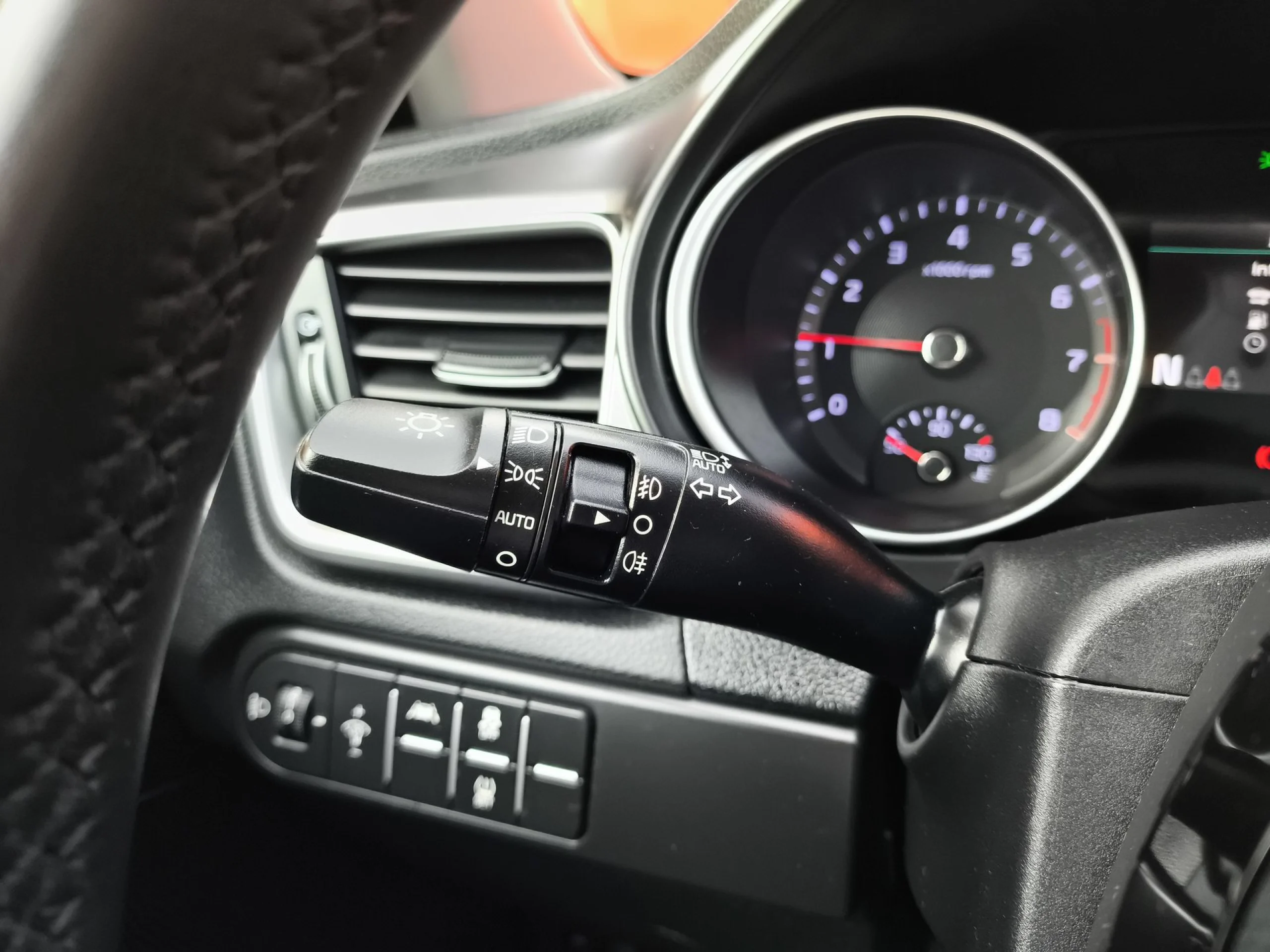 Kia Xceed 1.5 MHEV iMT Drive 118 kW (160 CV) - Foto 16