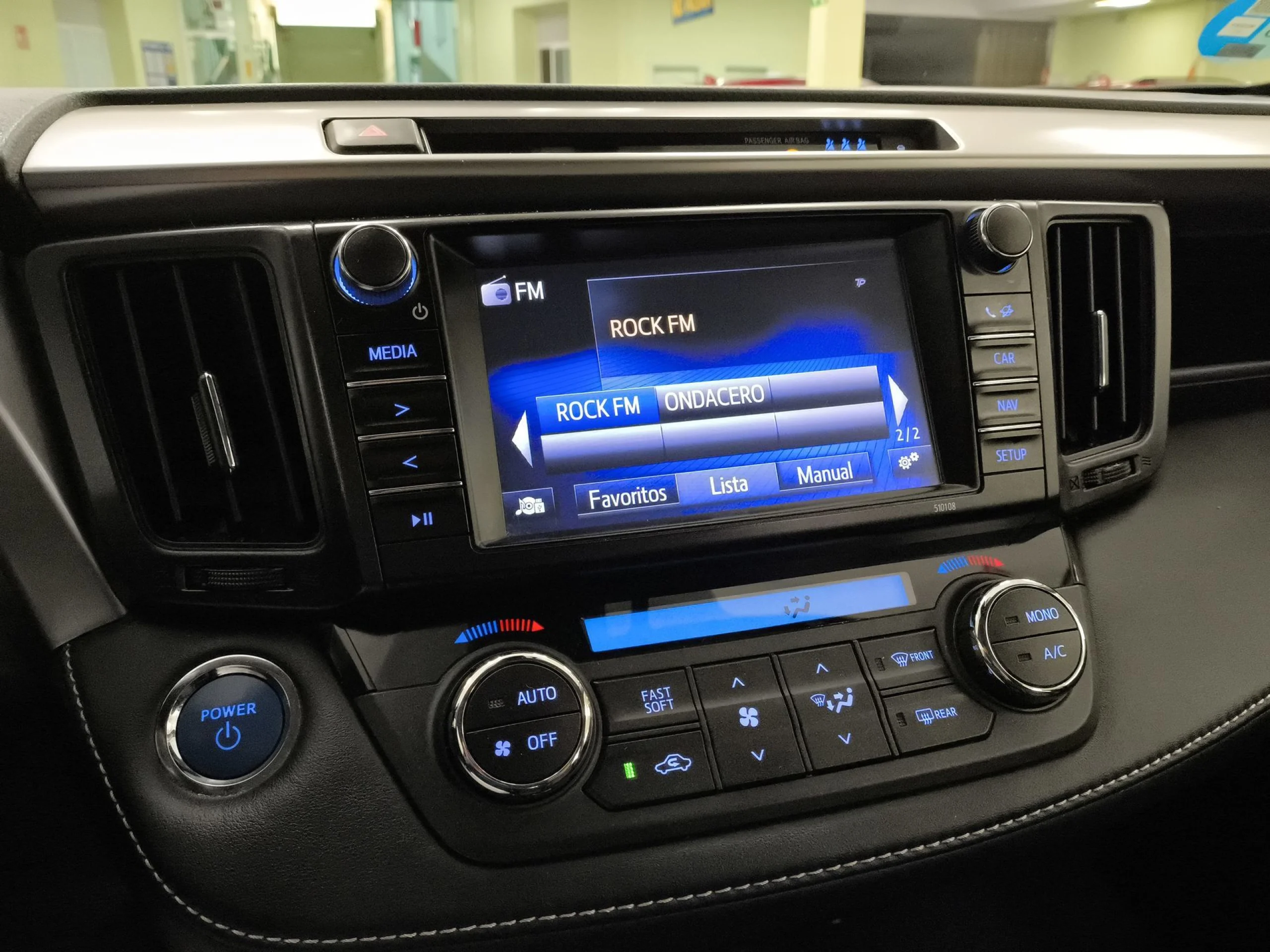 Toyota Rav4 2.5l hybrid Advance 2WD 145 kW (197 CV) - Foto 13