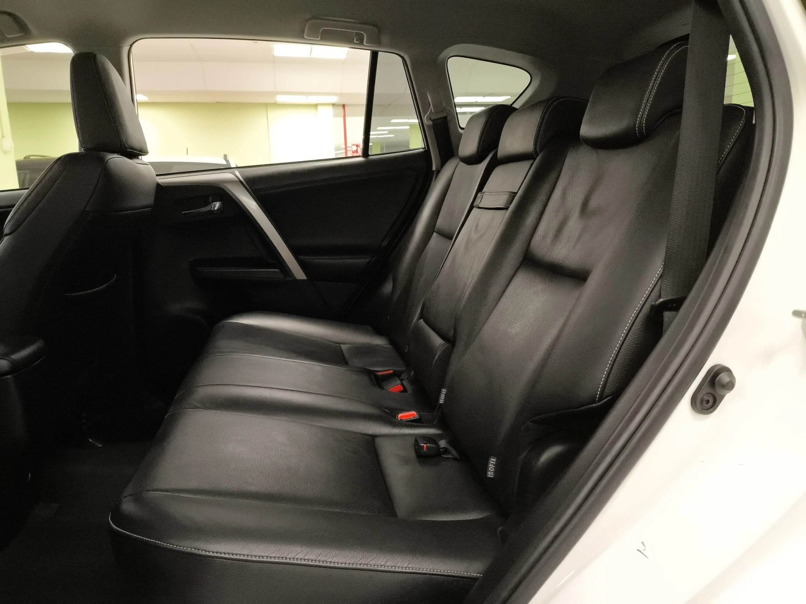 Toyota Rav4 2.5l hybrid Advance 2WD 145 kW (197 CV) - Foto 19