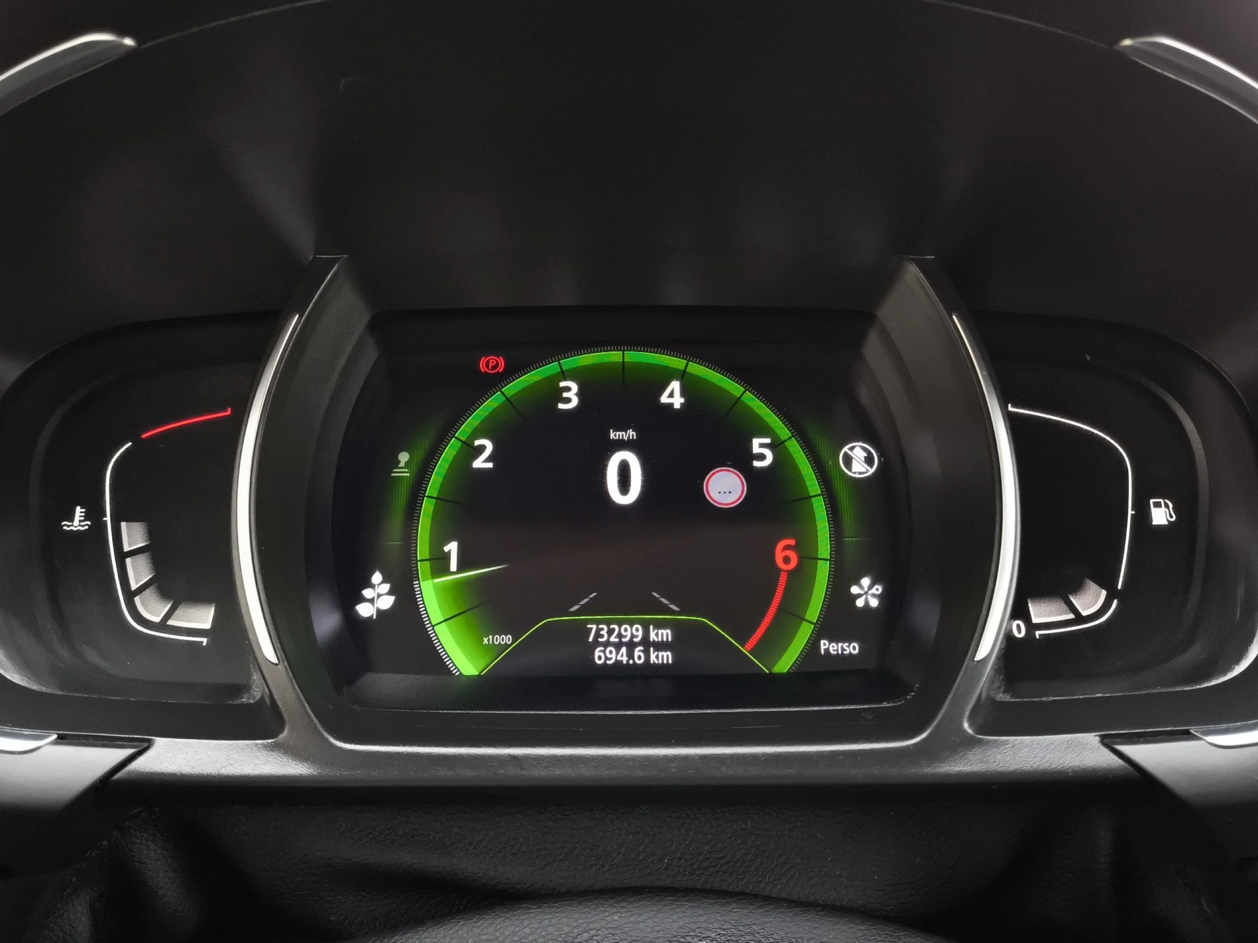 Renault Grand Scenic Zen TCe 103 kW (140 CV) GPF - Foto 17