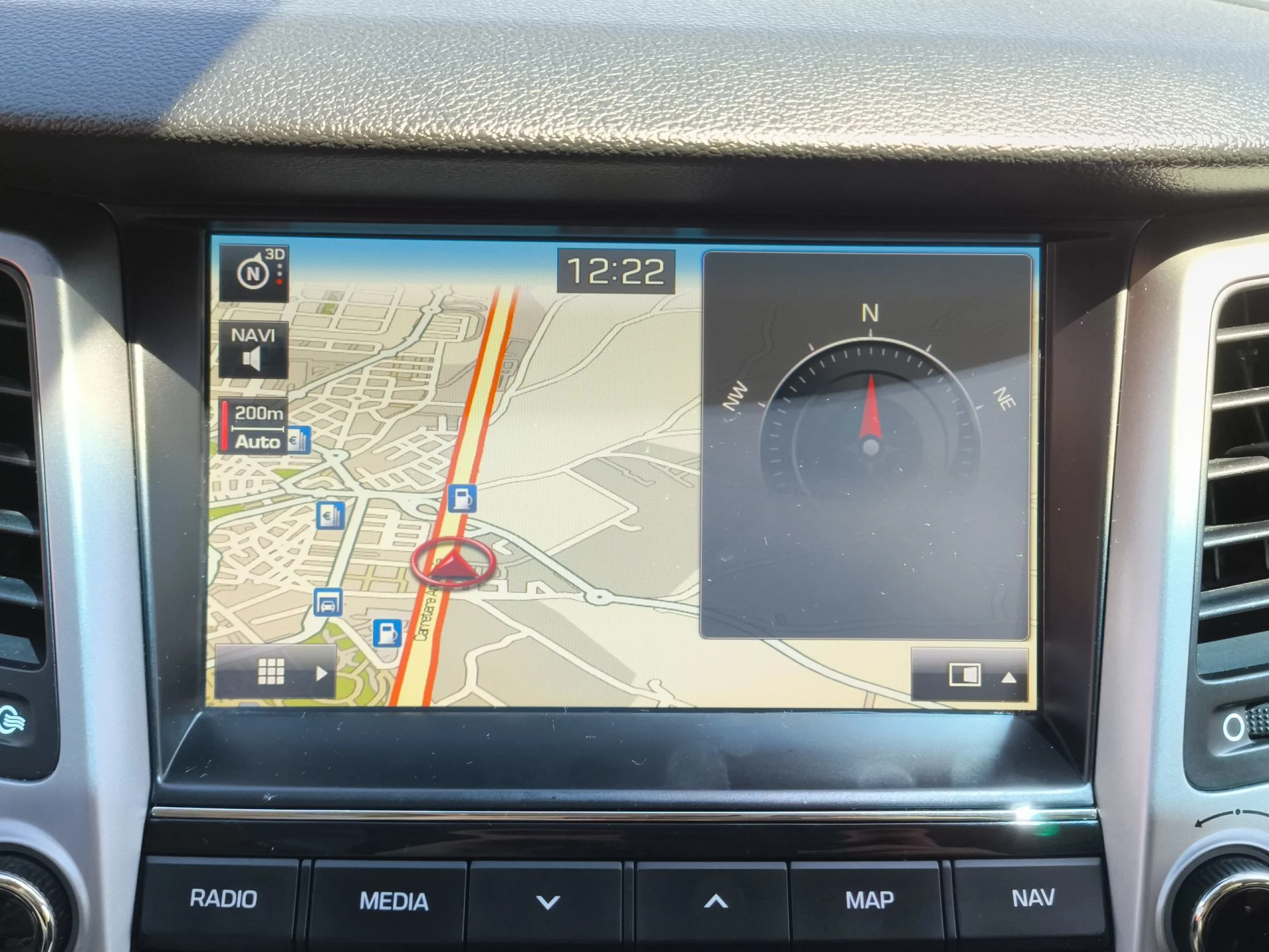 Hyundai Tucson 1.7 CRDI 25 Aniversario Sky 4x2 85 kW (115 CV) - Foto 15