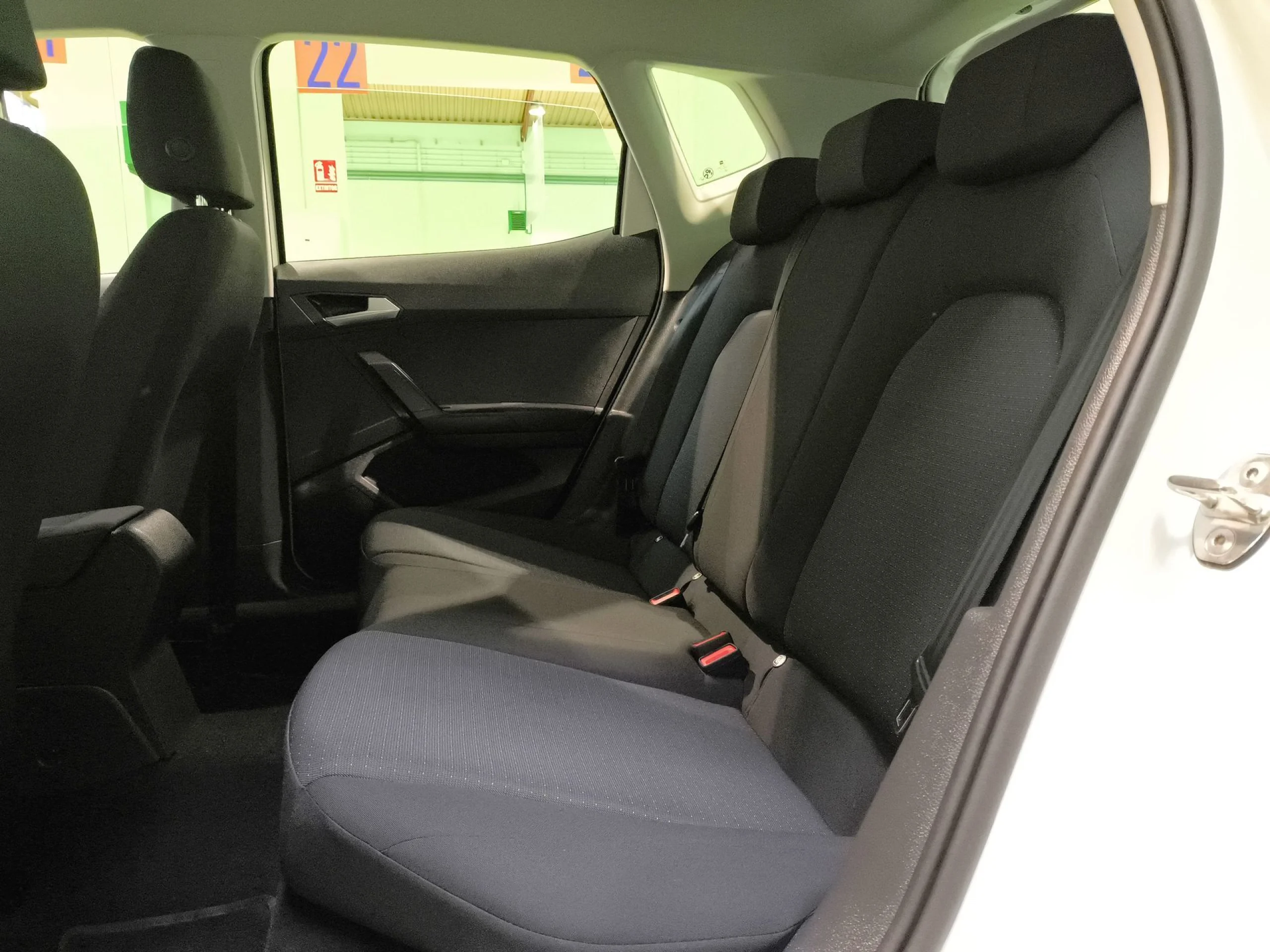 Seat Arona 1.0 TSI Style Plus 81 kW (110 CV) - Foto 18