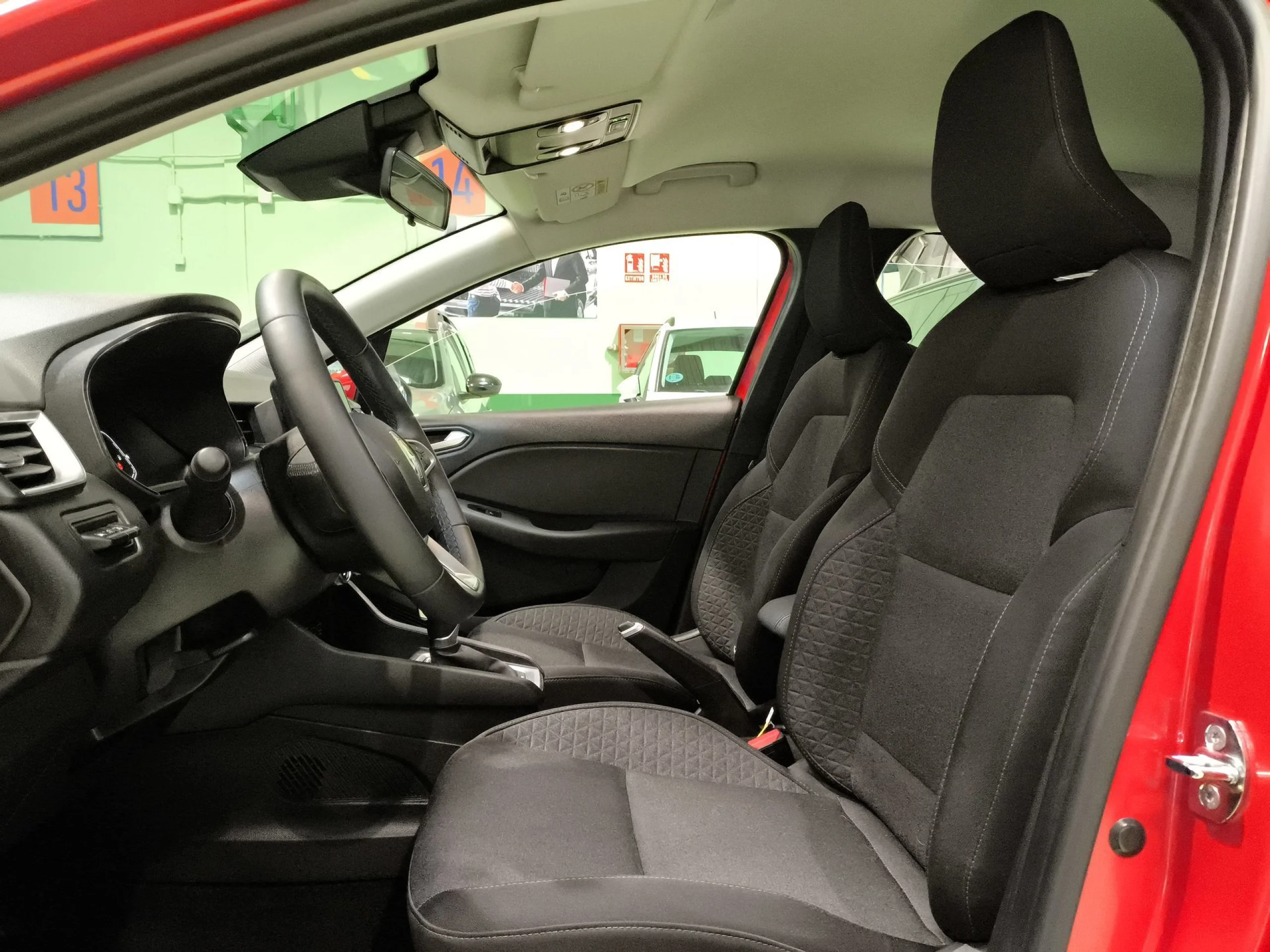 Renault Clio Intens E-Tech Híbrido 103 kW (140 CV) - Foto 8