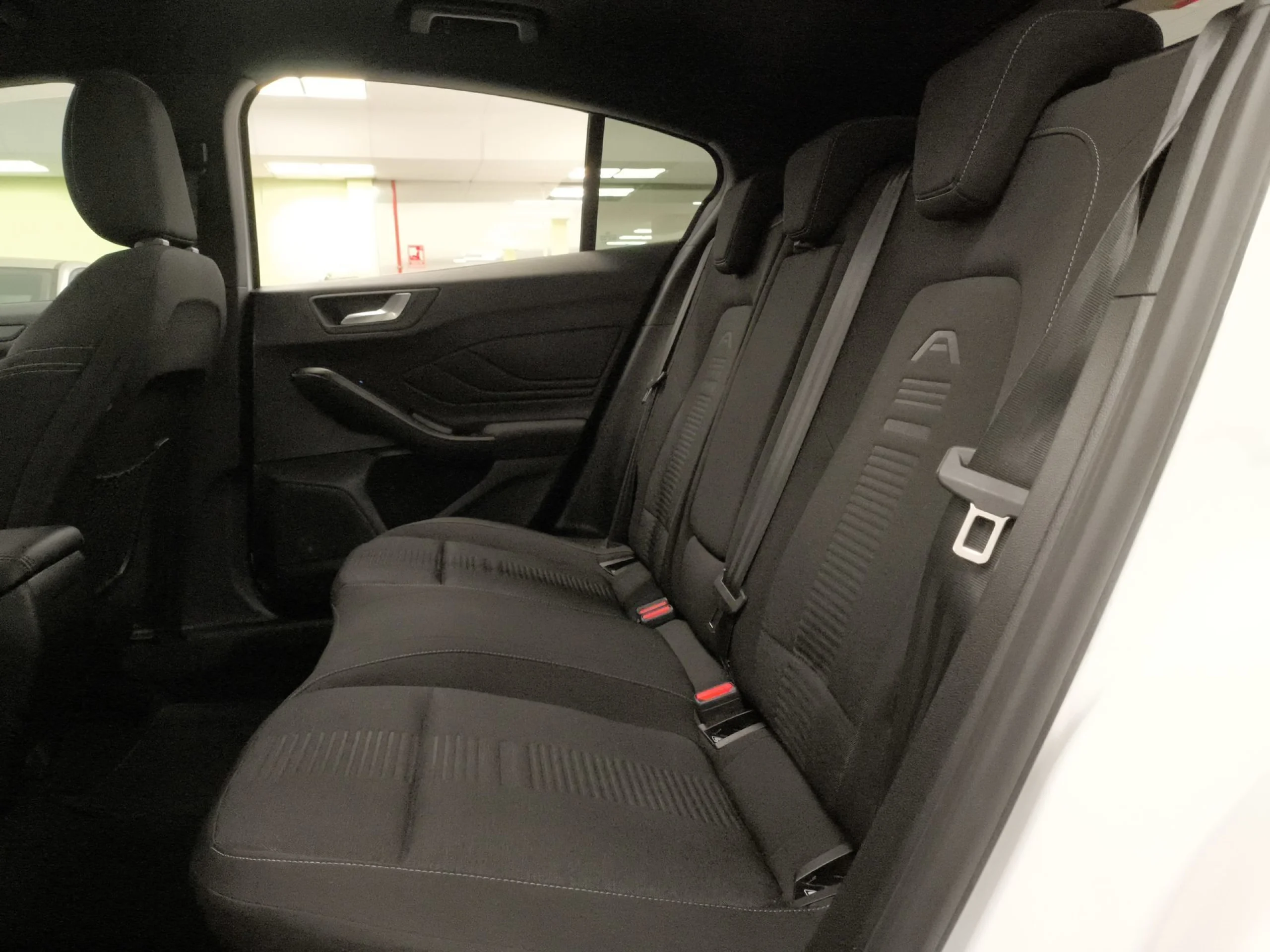 Ford Focus 1.0 Ecoboost MHEV Active X 92 kW (125 CV) - Foto 19