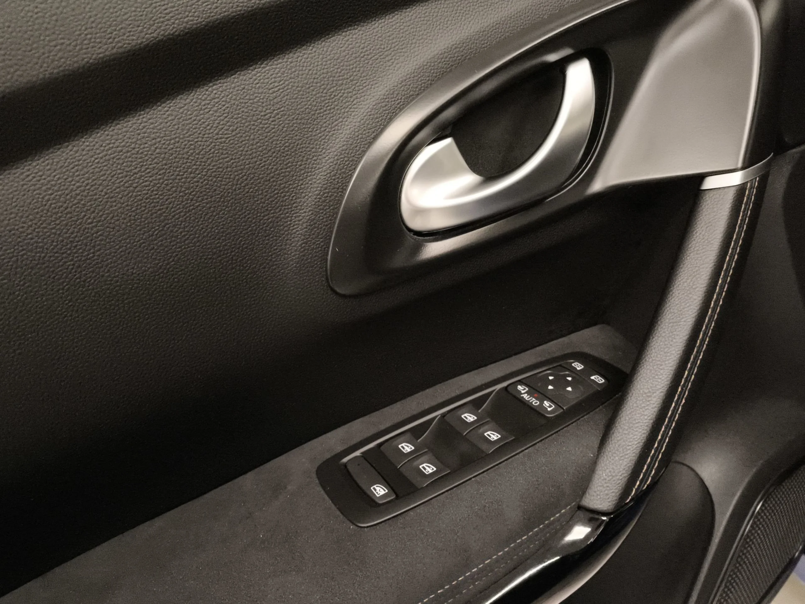 Renault Kadjar Black Edition TCe 117 kW (160 CV) EDC GPF - Foto 10
