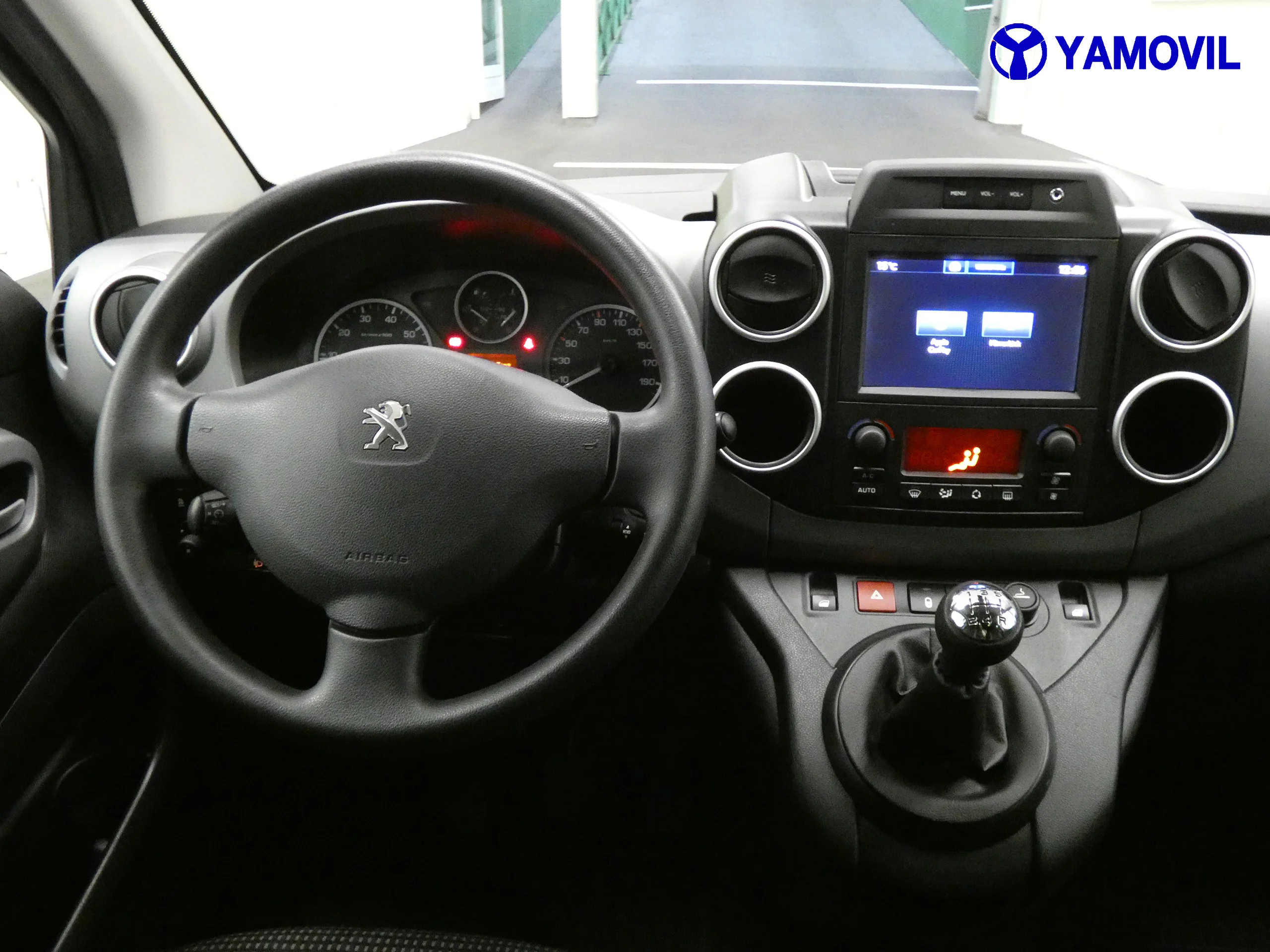 Peugeot Partner 1.2 PURTECHE PARTNER TEPEE ADVENTURE - Foto 18
