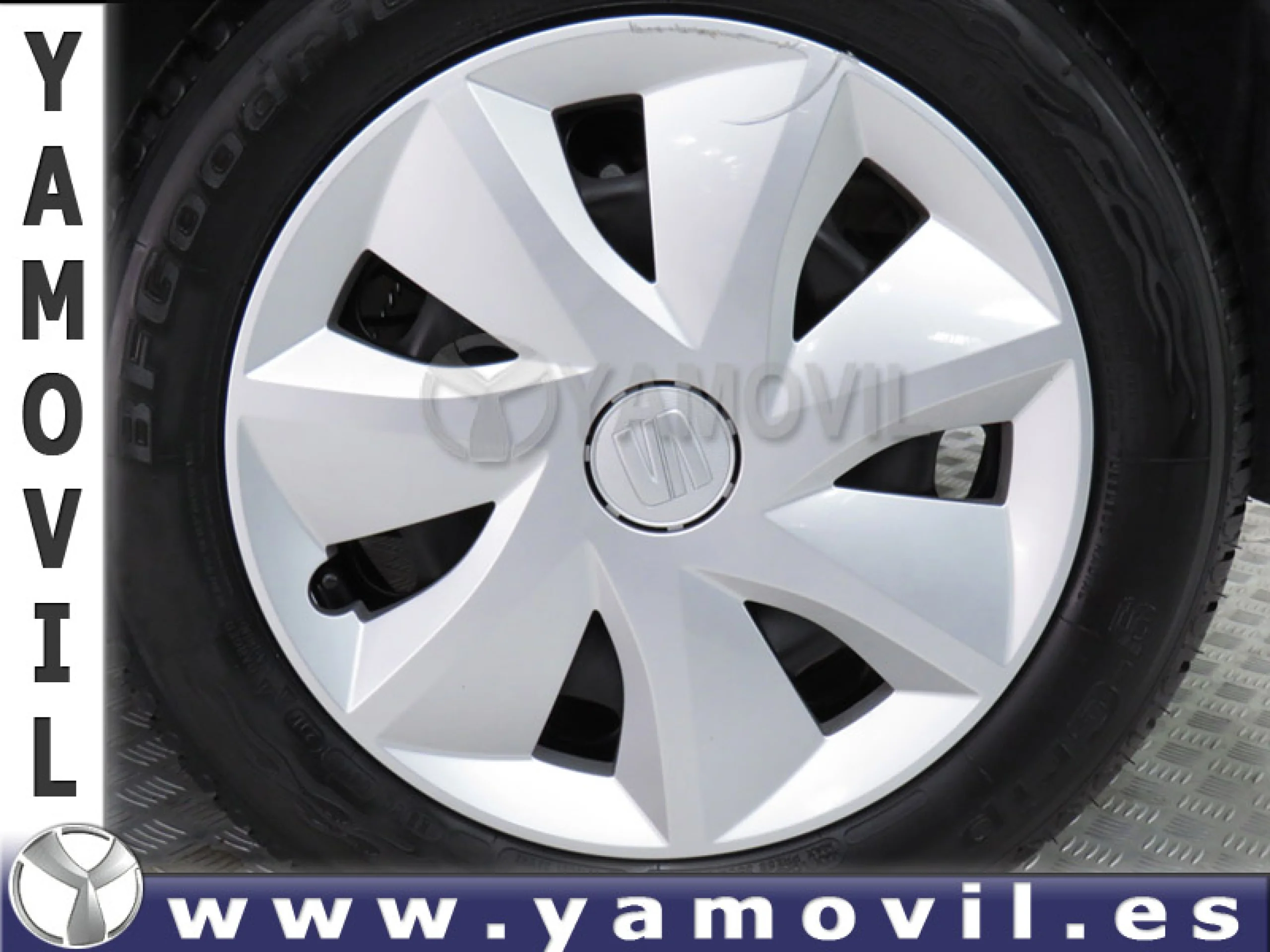 Seat Leon 1.6 TDi 105CV REFERENCE 5P - Foto 10