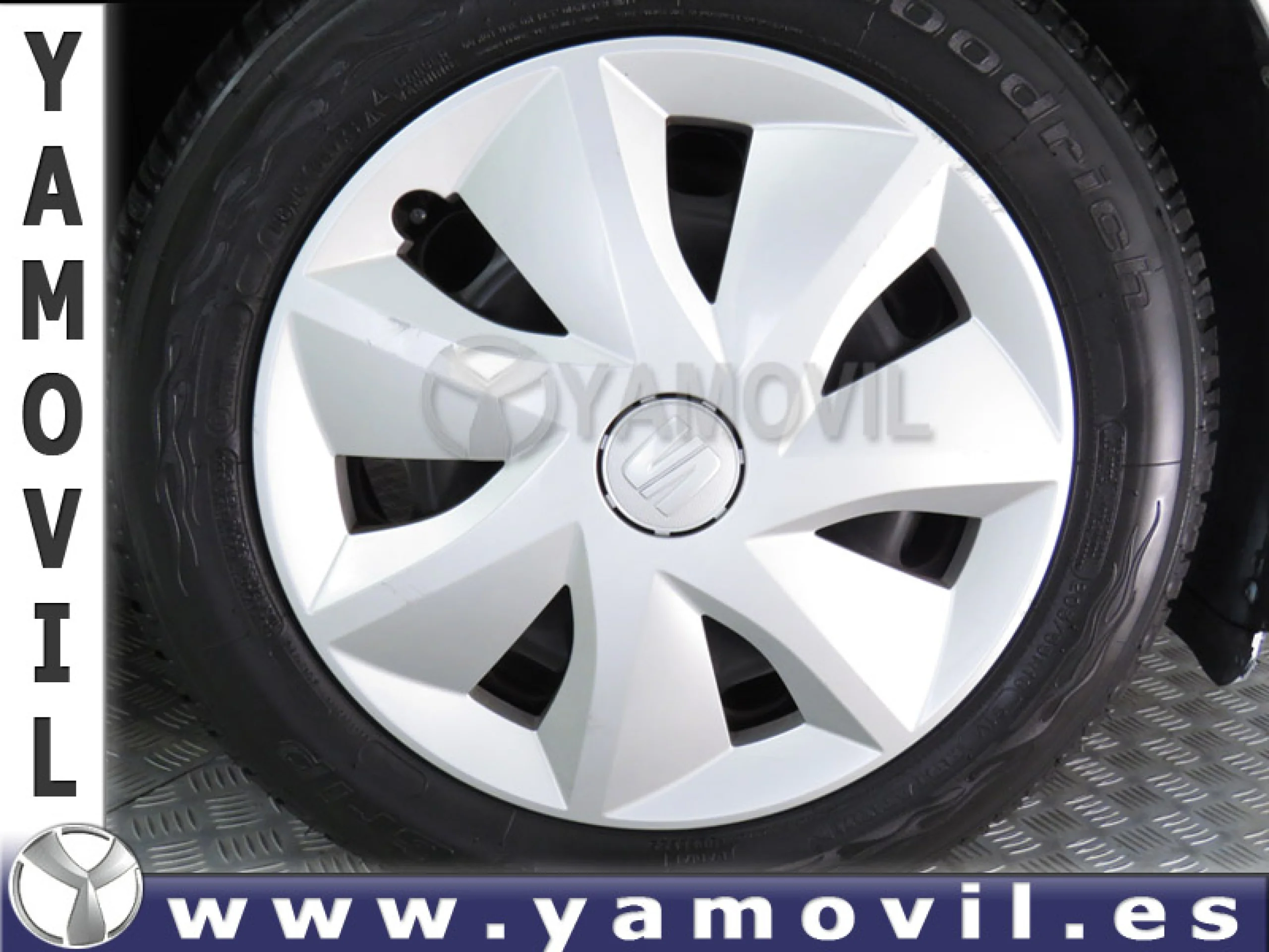 Seat Leon 1.6 TDi 105CV REFERENCE 5P - Foto 12