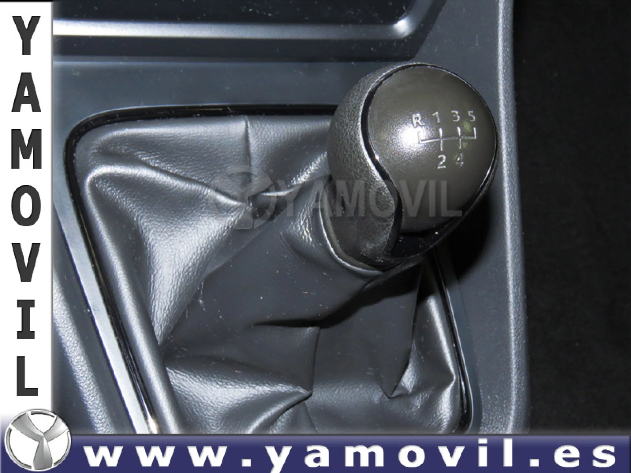 Seat Leon 1.6 TDi 105CV REFERENCE 5P - Foto 28