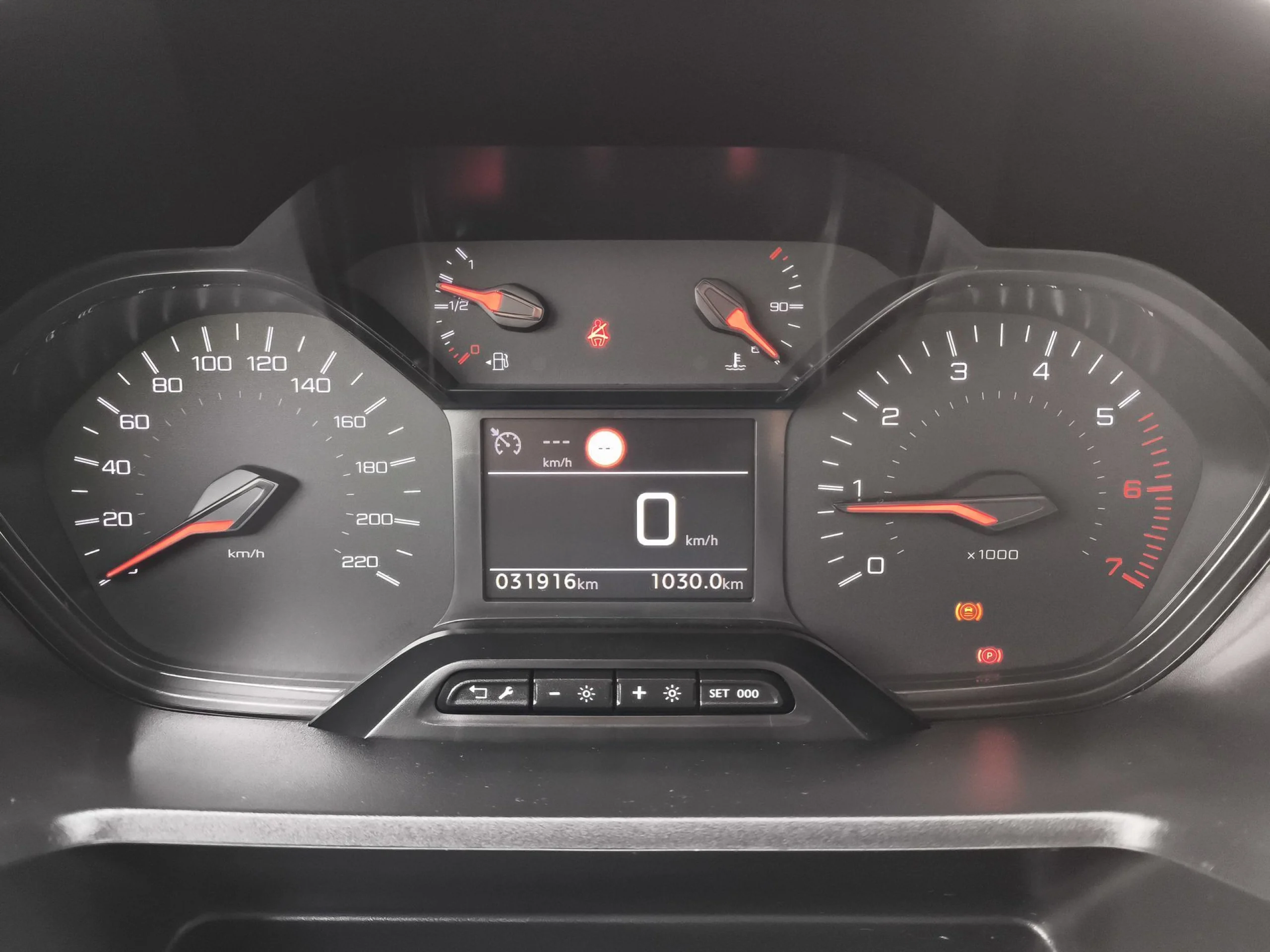 Peugeot Rifter BlueHDi 100 Allure Business Standard 73 kW (100 CV) - Foto 12