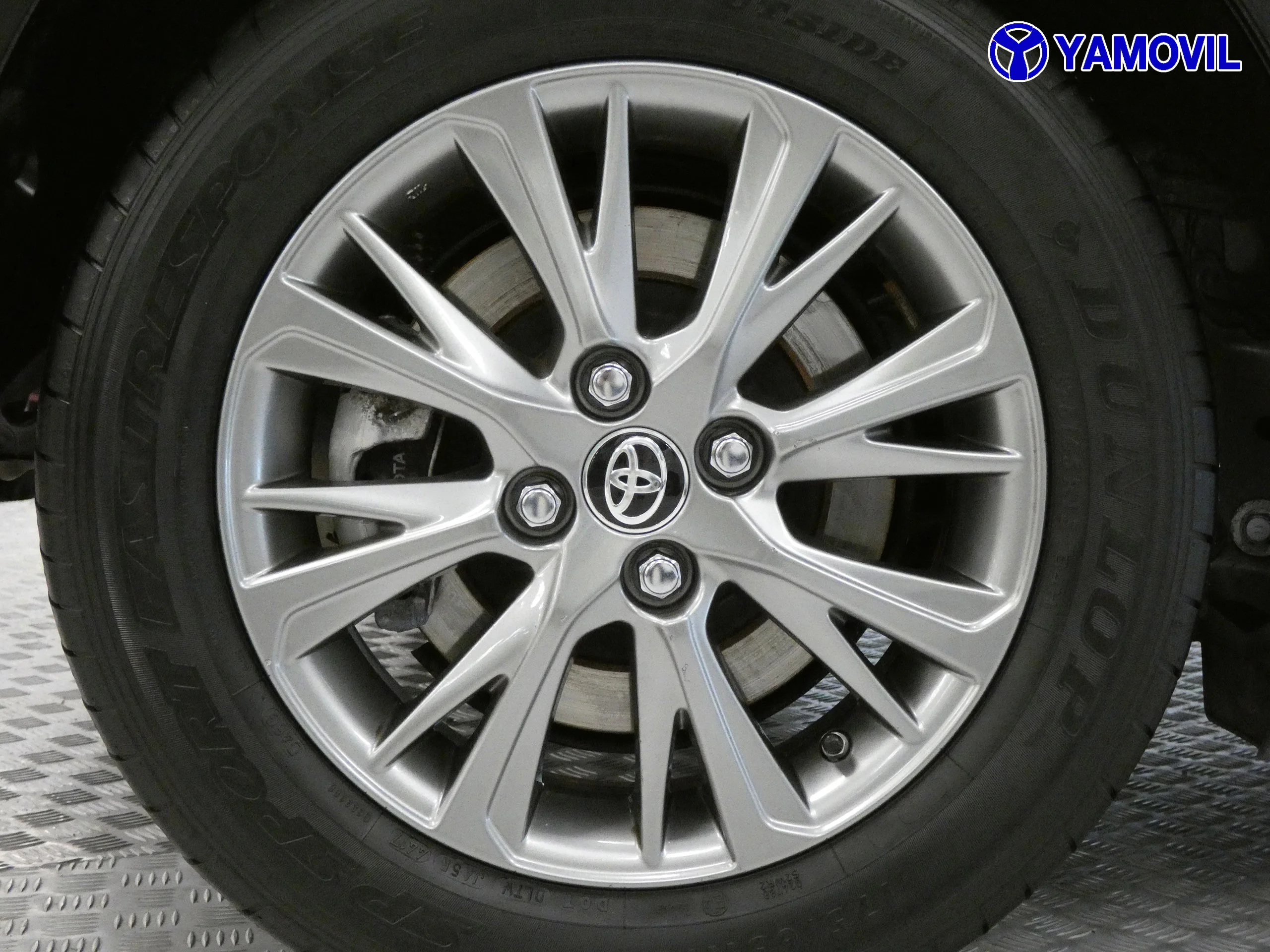 Toyota Yaris 1.5 HYBRID ATCIVE 5P - Foto 10