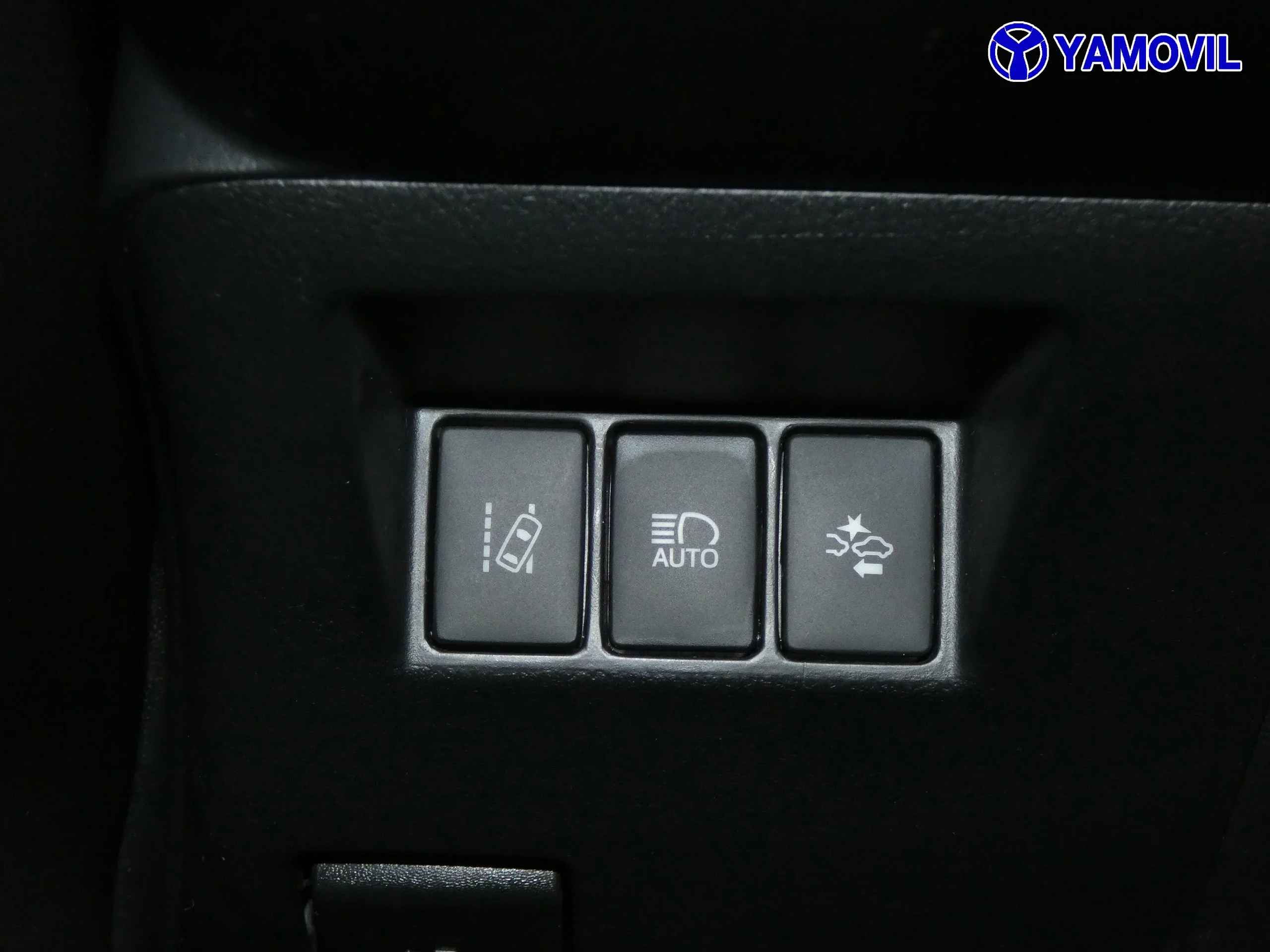 Toyota Yaris 1.5 HYBRID ATCIVE 5P - Foto 27
