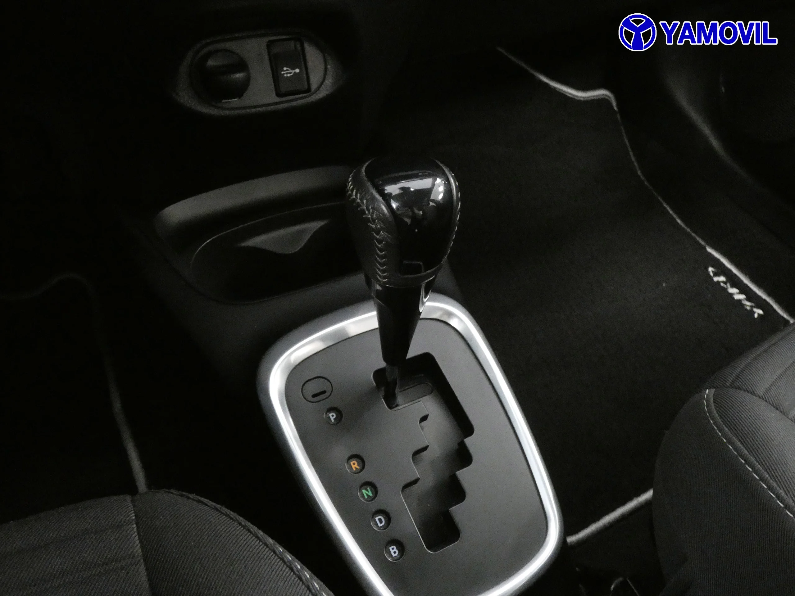 Toyota Yaris 1.5 HYBRID ATCIVE 5P - Foto 29