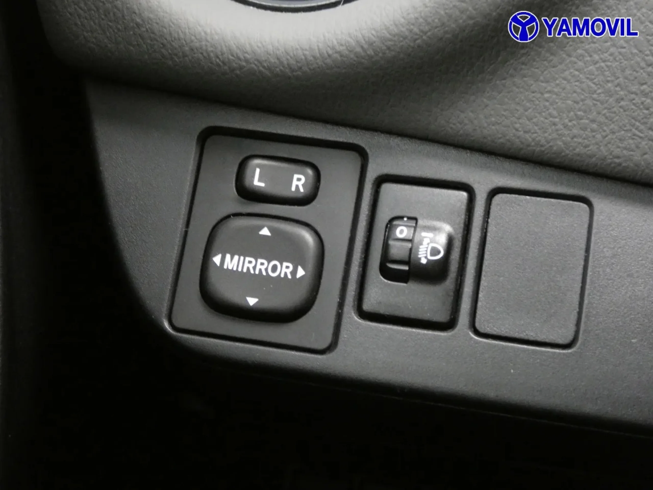 Toyota Yaris 1.5 Hybrid Active 74 kW (100 CV) - Foto 28