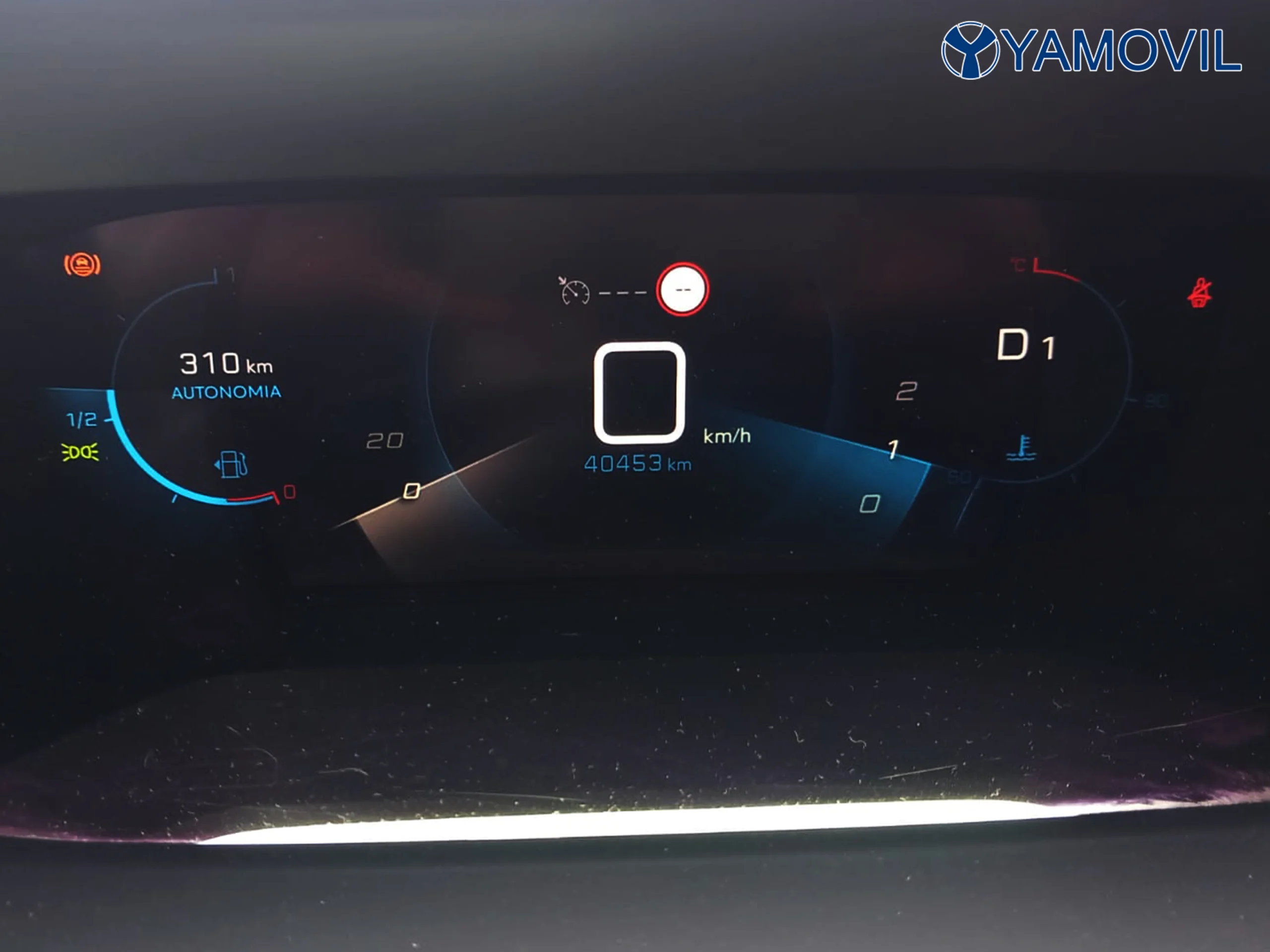 Peugeot 2008 PureTech 130 SANDS Allure Pack EAT8 96 kW (130 CV) - Foto 6