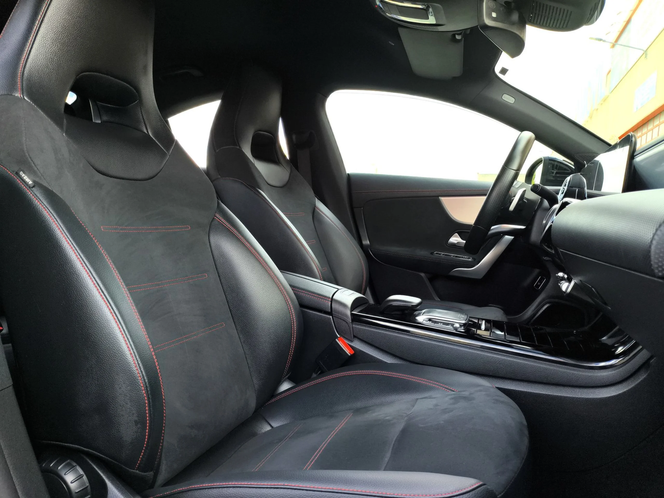 Mercedes-Benz CLA 180 100 kW (136 CV) - Foto 26