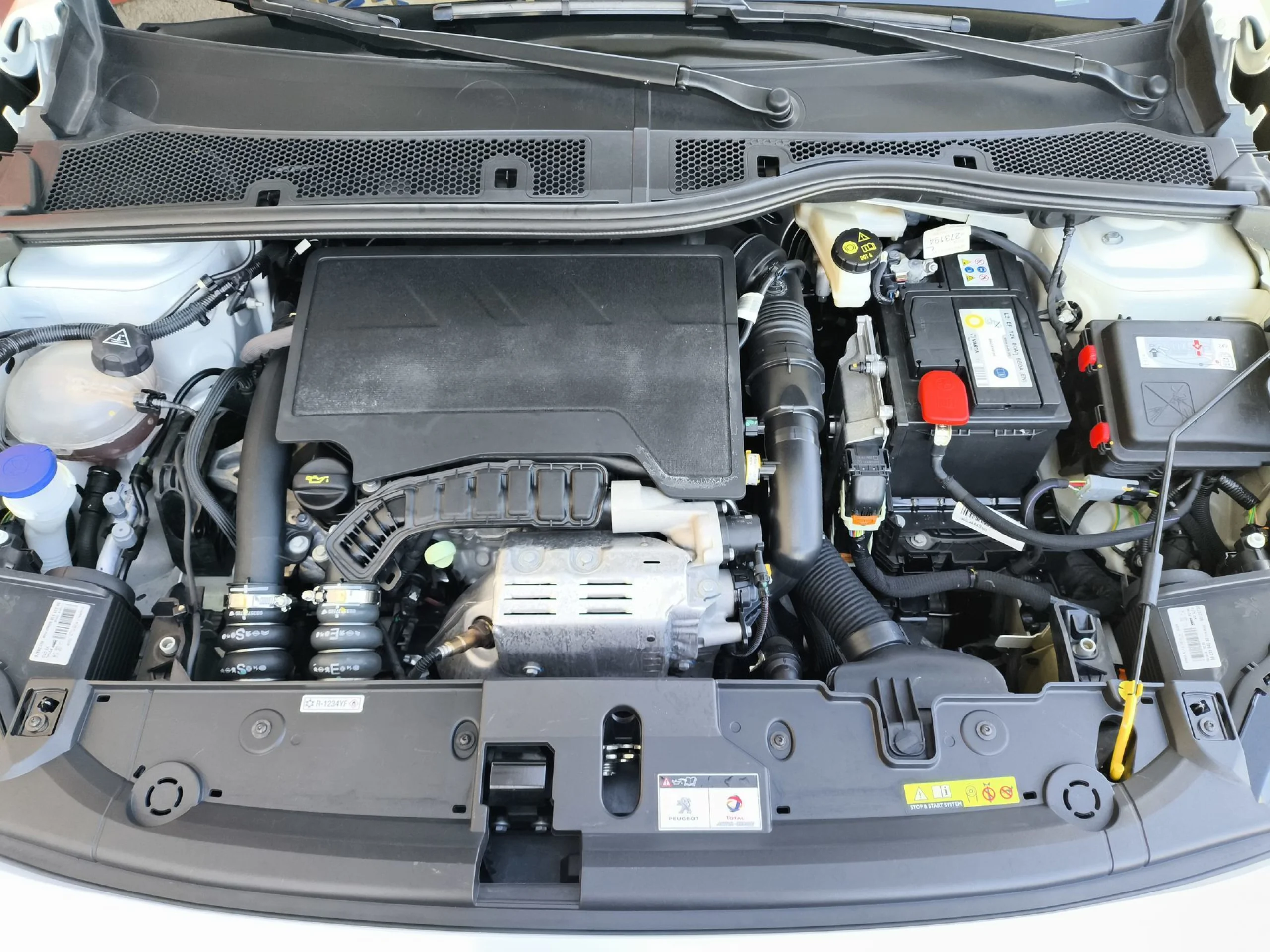 Peugeot 208 PureTech 100 SANDS Active 75 kW (100 CV) - Foto 20
