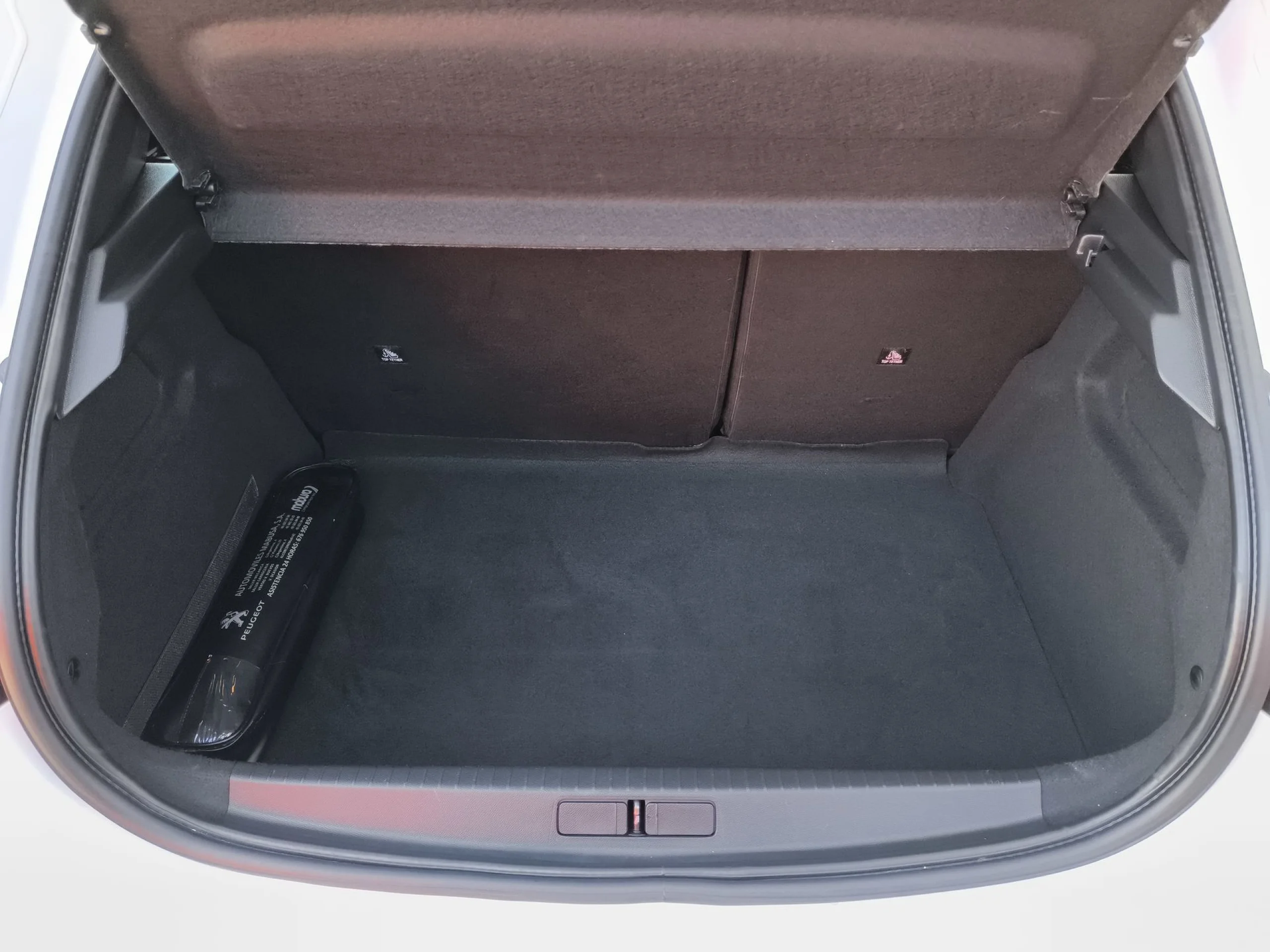 Peugeot 208 PureTech 100 SANDS Active 75 kW (100 CV) - Foto 18