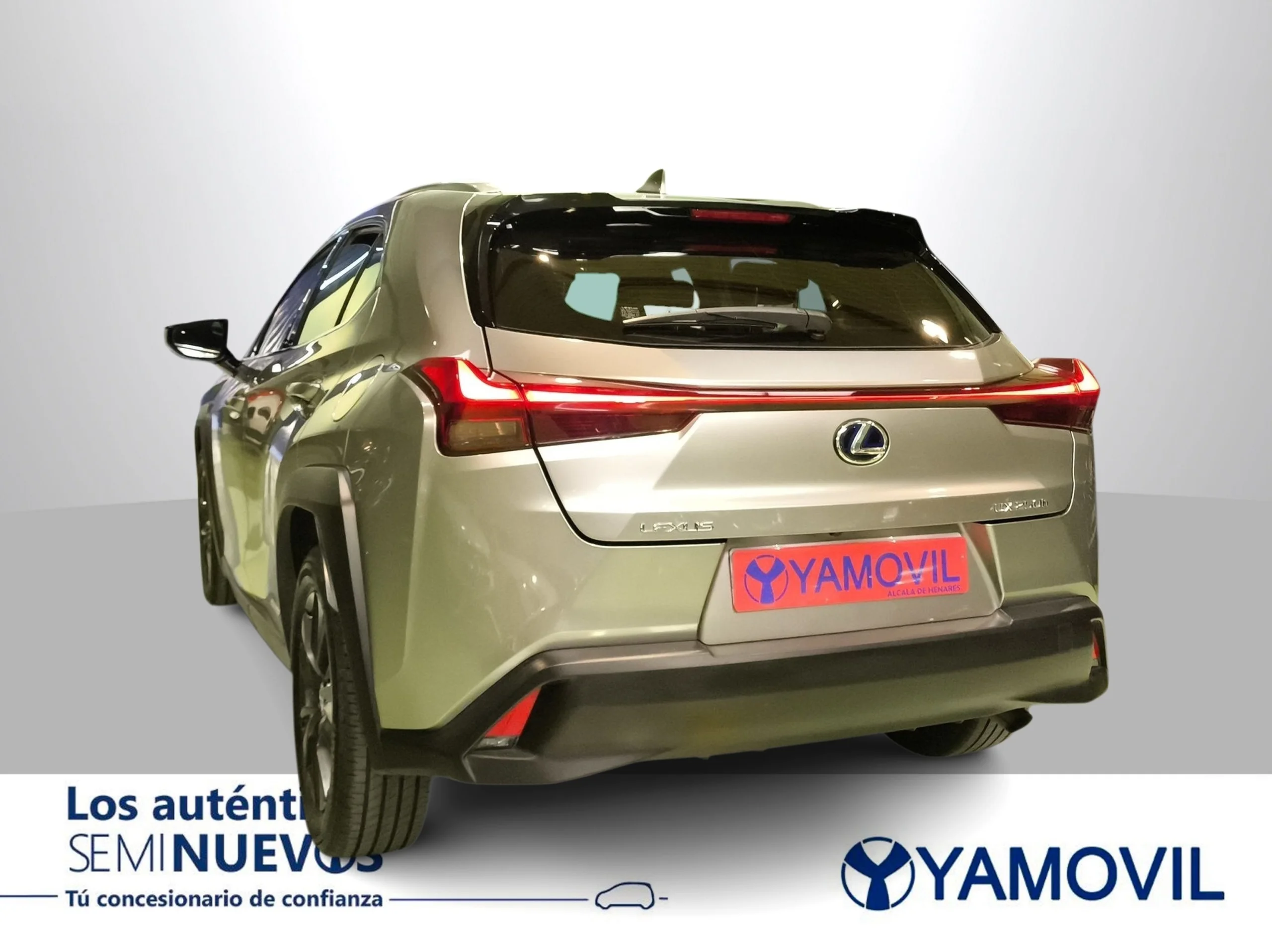 Lexus Ux 250h Business 2WD 135 kW (184 CV) - Foto 3