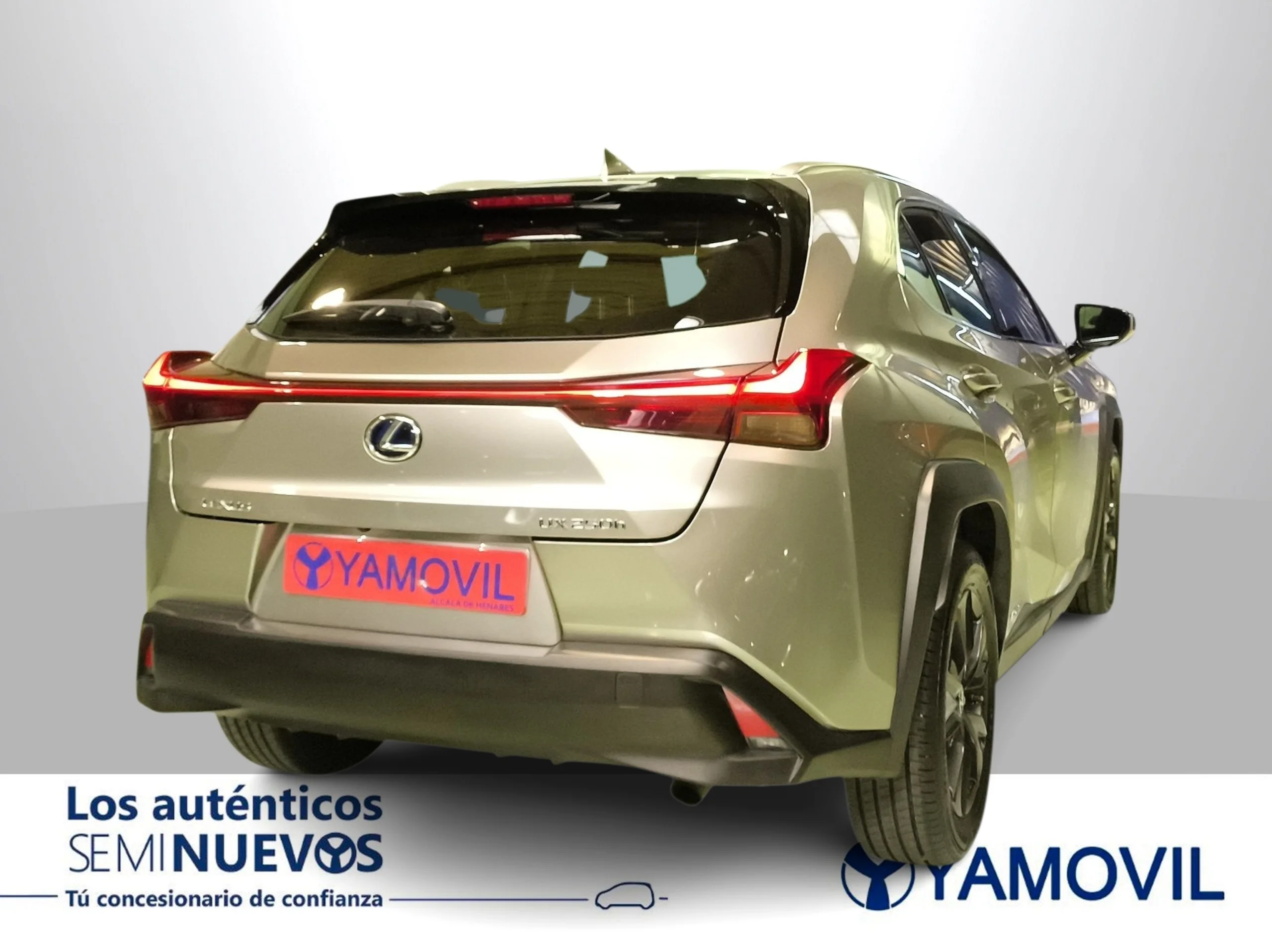 Lexus Ux 250h Business 2WD 135 kW (184 CV) - Foto 4