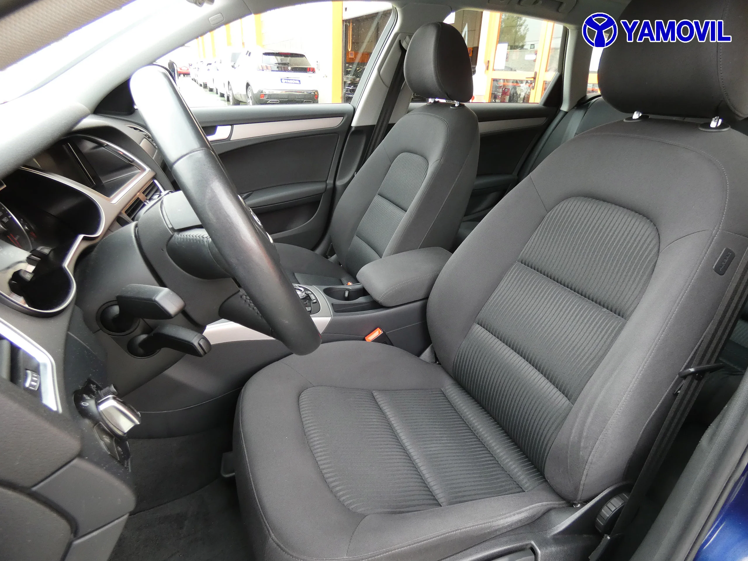 Audi A4 2.0 TDI AVANT S-LINE 5P - Foto 9
