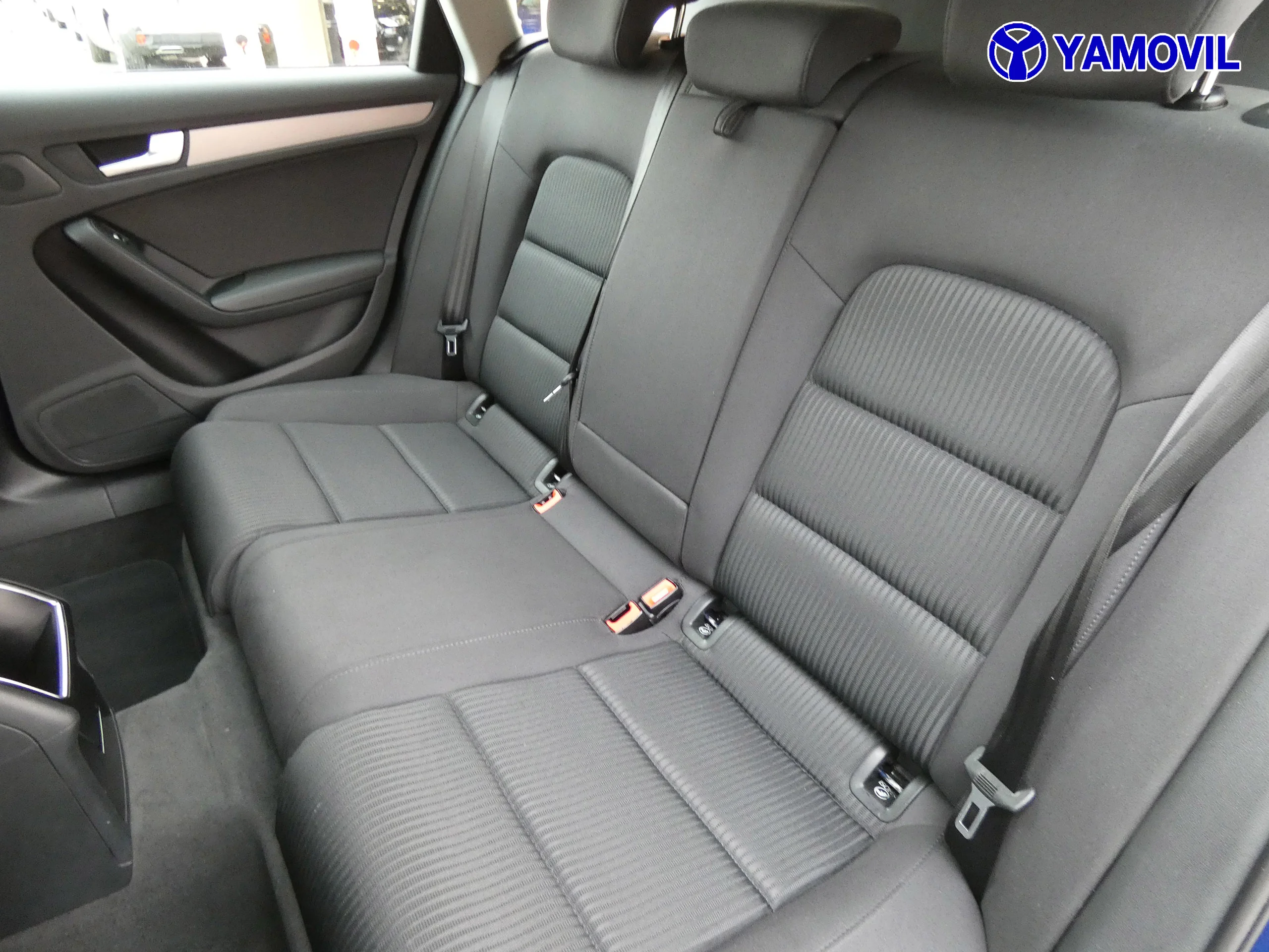 Audi A4 2.0 TDI AVANT S-LINE 5P - Foto 10