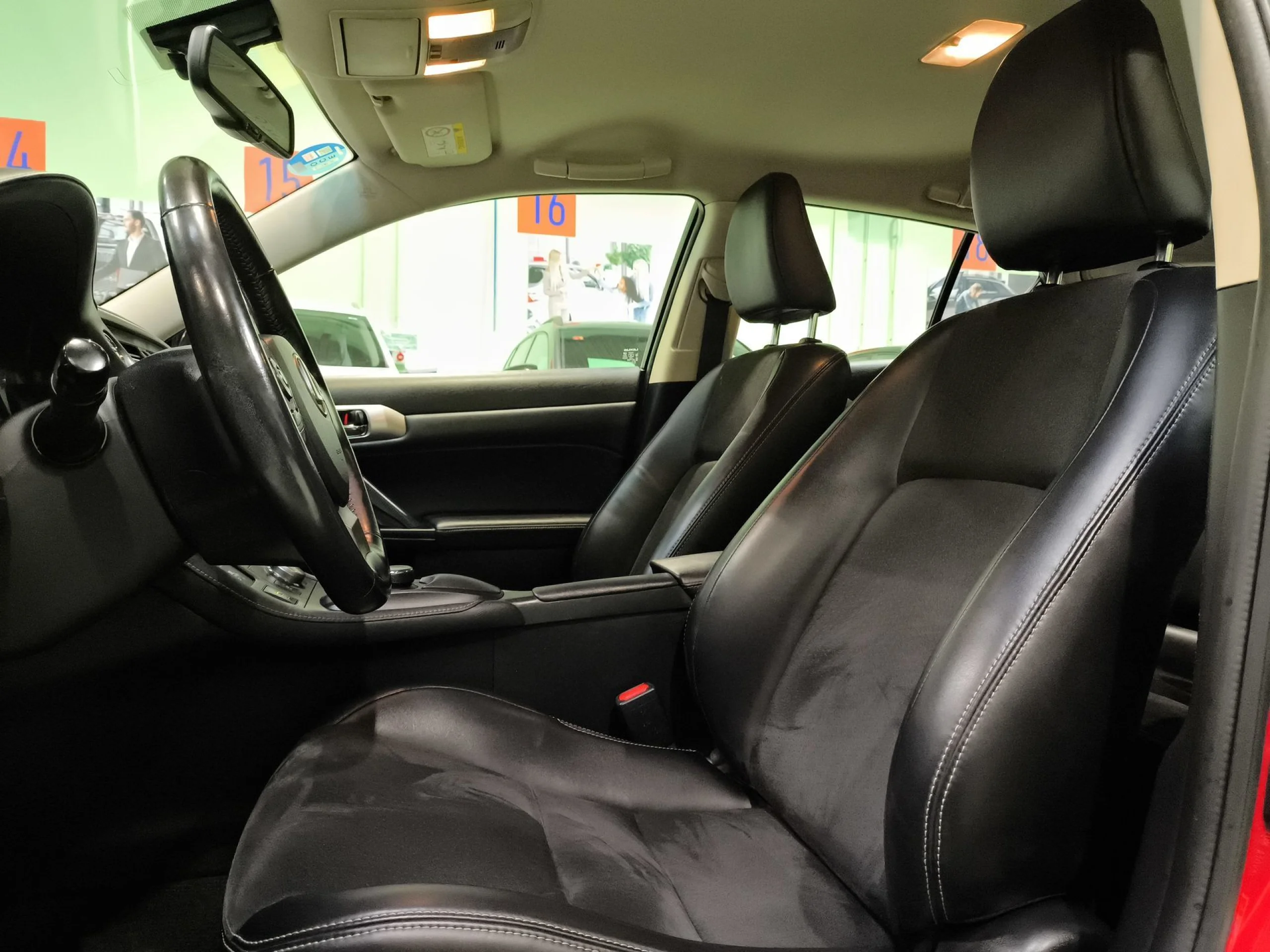 Lexus CT 200h Sport Edition 100 kW (136 CV) - Foto 8